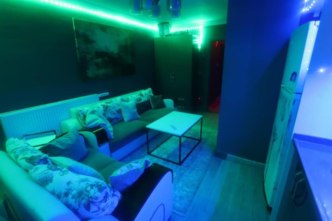 FREEDOM MODERN AND LUXRY 1BD TAKSIM SISLi