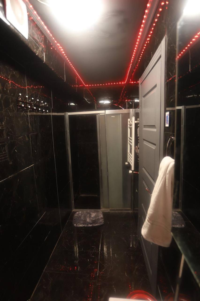 FREEDOM MODERN AND LUXRY 1BD TAKSIM SISLi