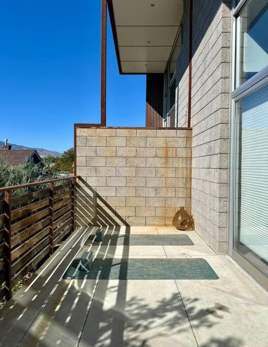 House Of The Sun - Luxury Loft view 4