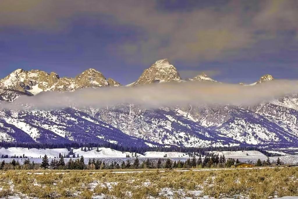 Golf Creek - Jackson Hole view 3