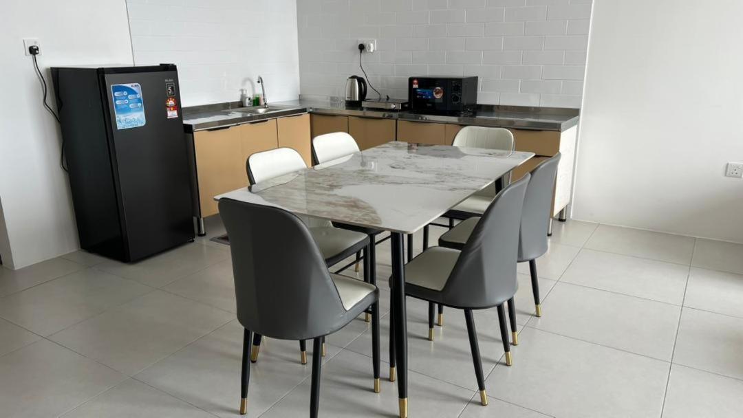 Asian Homes - The Podium, Kuching 3BR photo 2