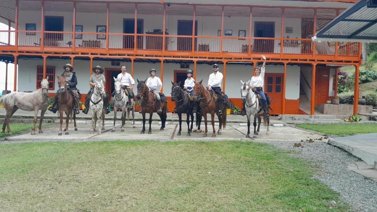 Alojamiento con Historia - Finca el balcon