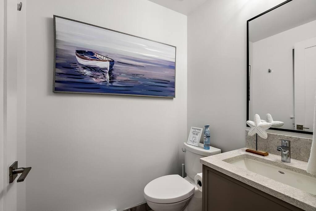 The Beach House at Saratoga Modern Beach Oasis