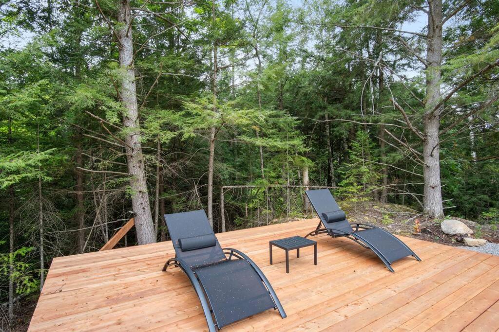 Ultra Luxurious Modern Chalet Private Jacuzzi