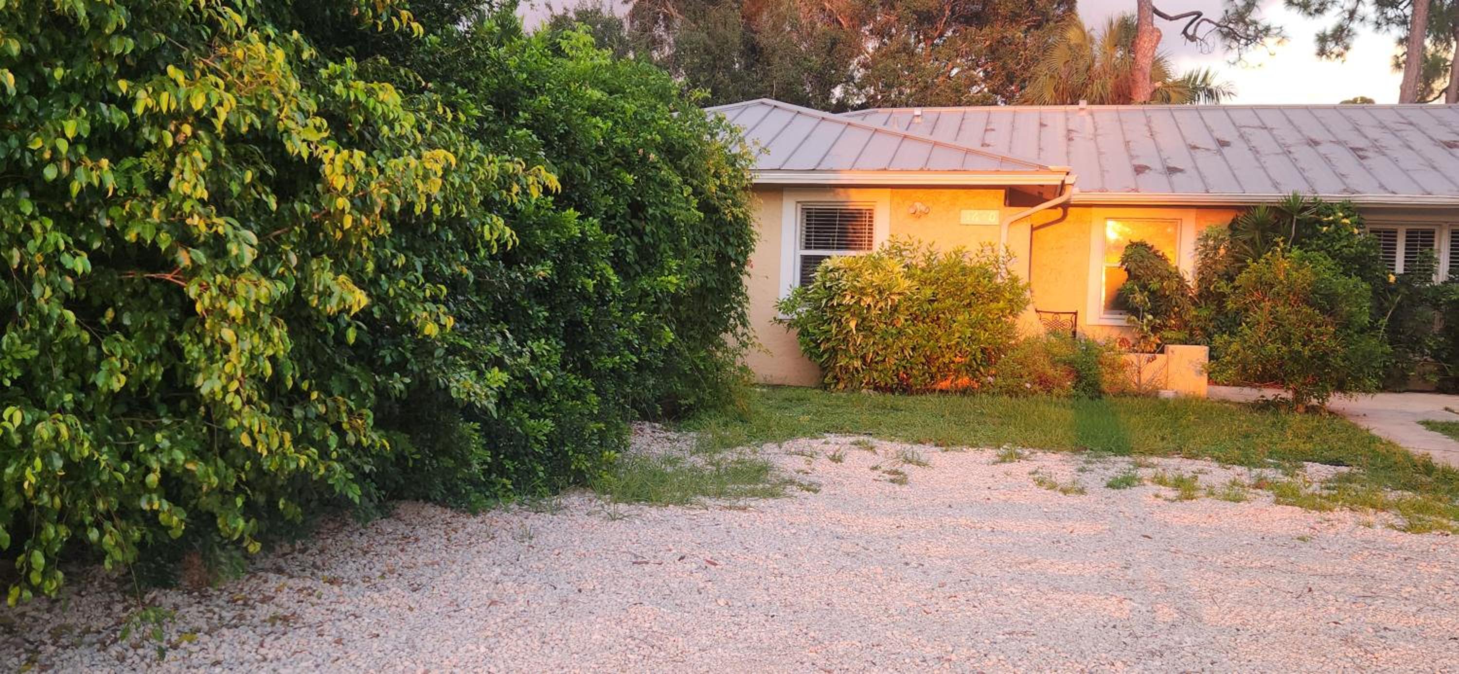 Hotel Seagate Cottage - Image 1