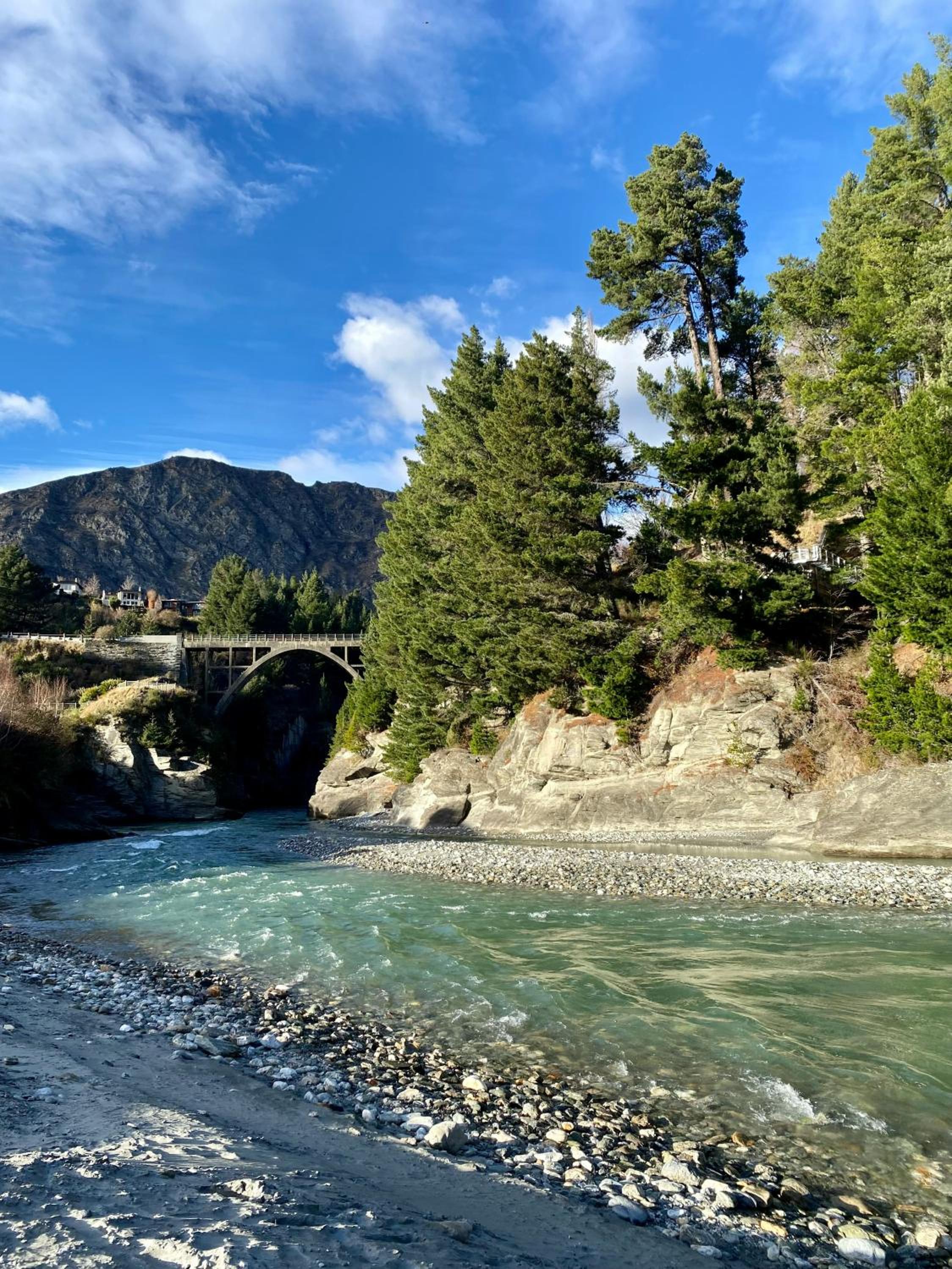 Queenstown, Modern, Luxury, Biking, Hiking, Walks view 2