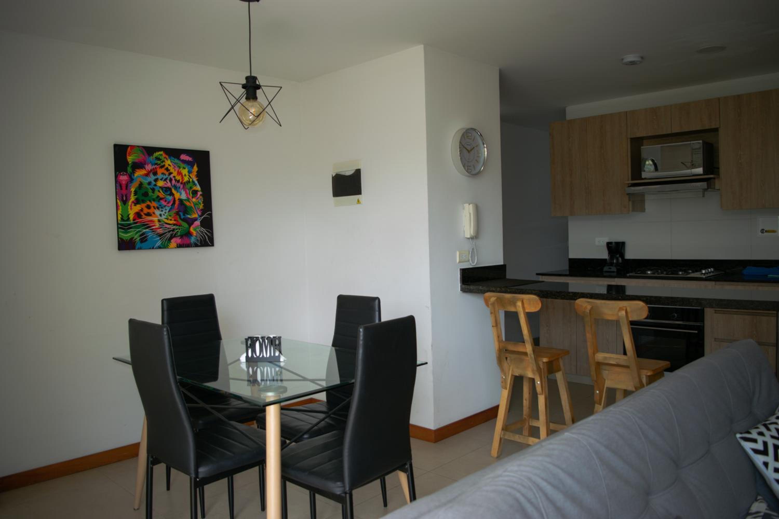 Hermoso y acogedor apartamento cerca a unicentro
