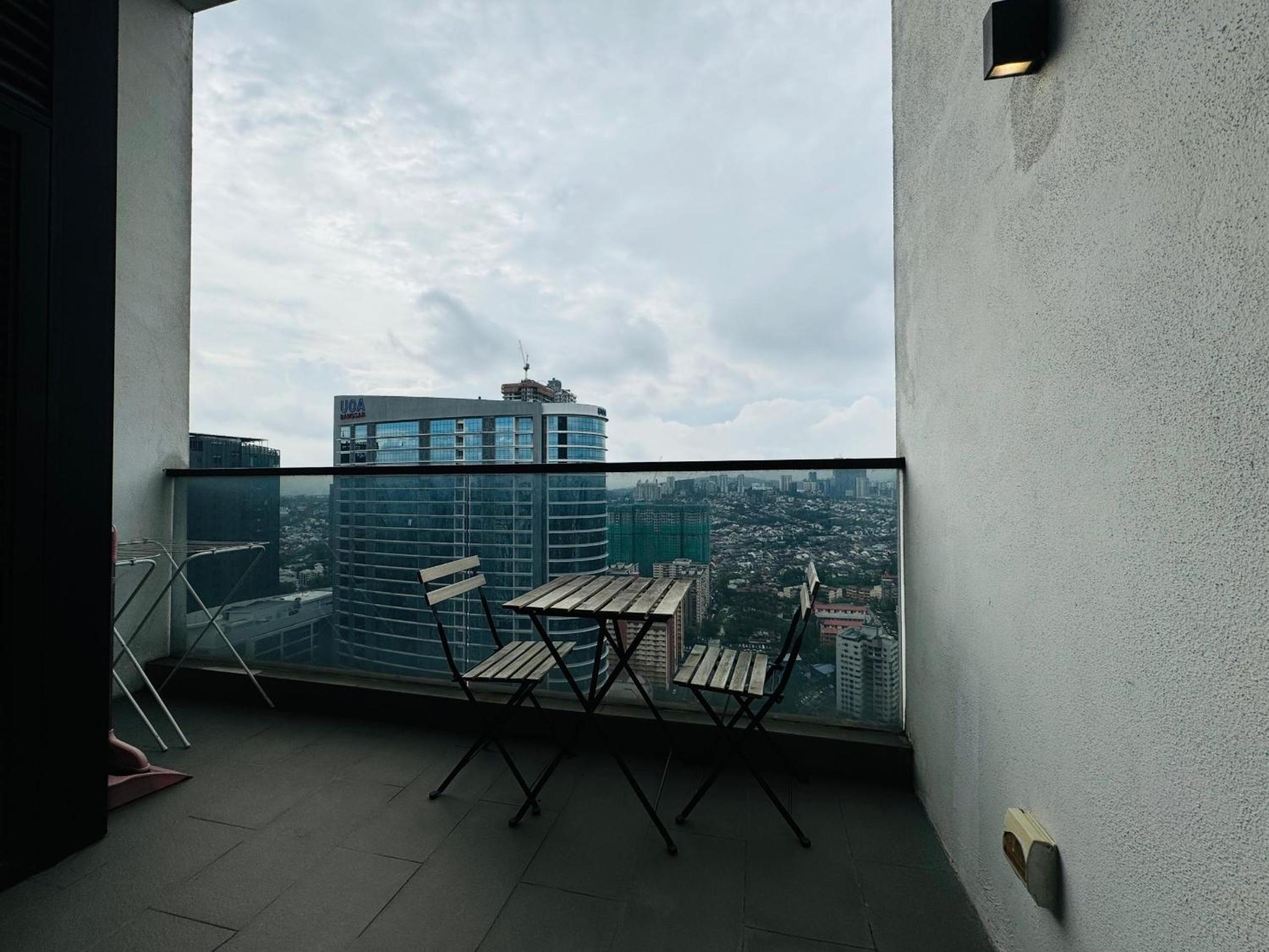 EST Bangsar KL Sentral by DeUrban
