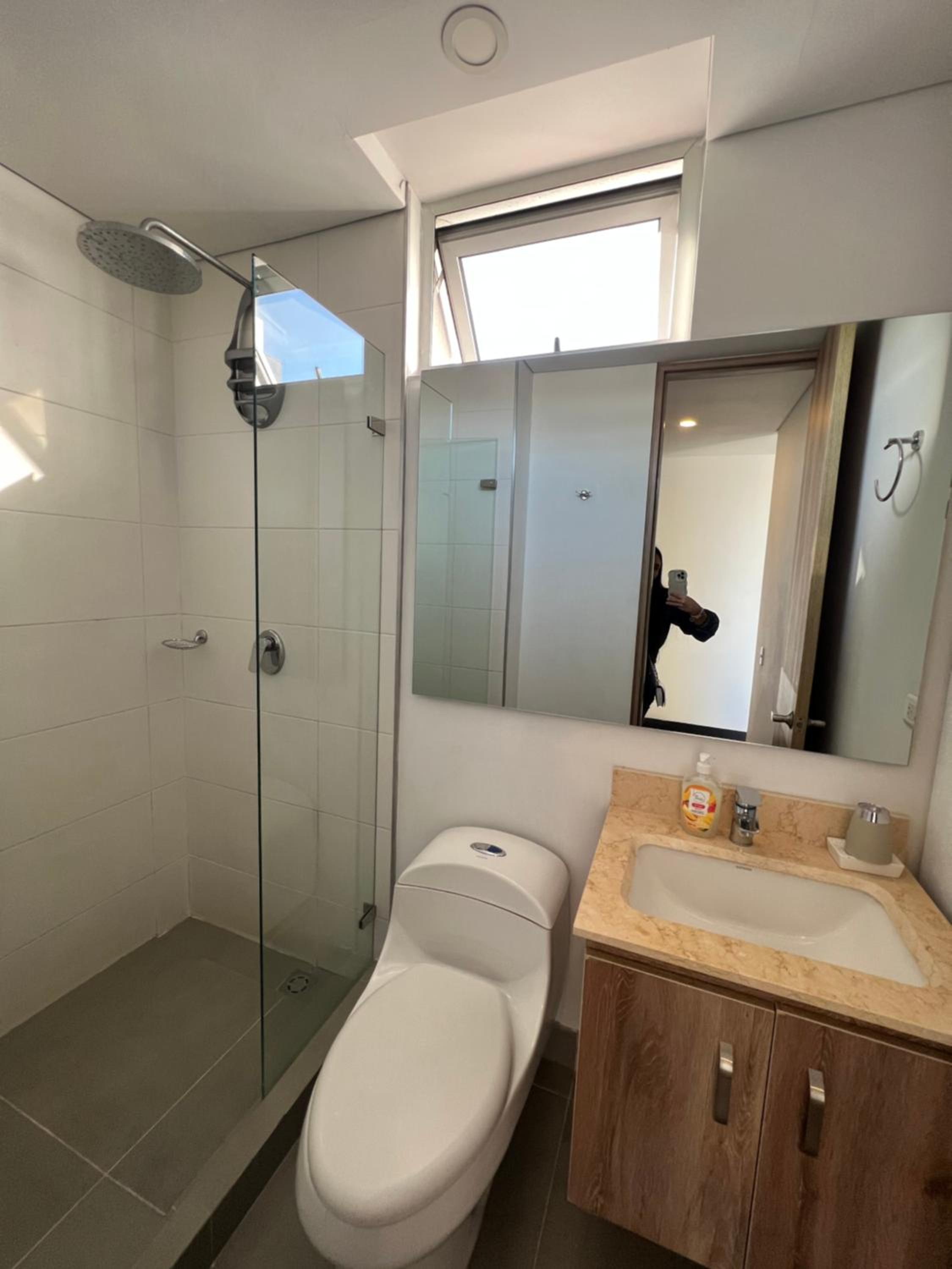 Lindo apartamento increíble vista Oikos Infinitum