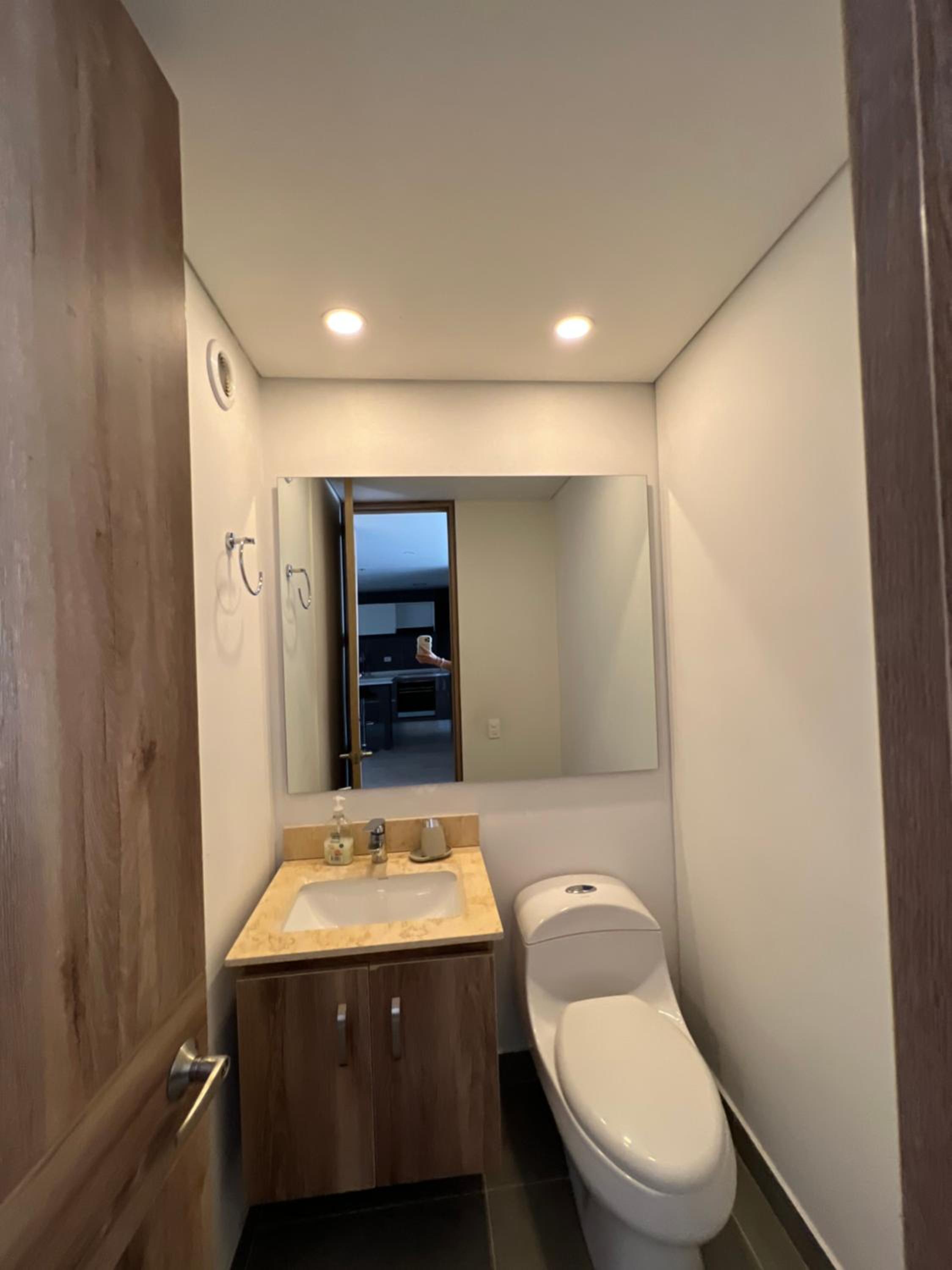 Lindo apartamento increíble vista Oikos Infinitum