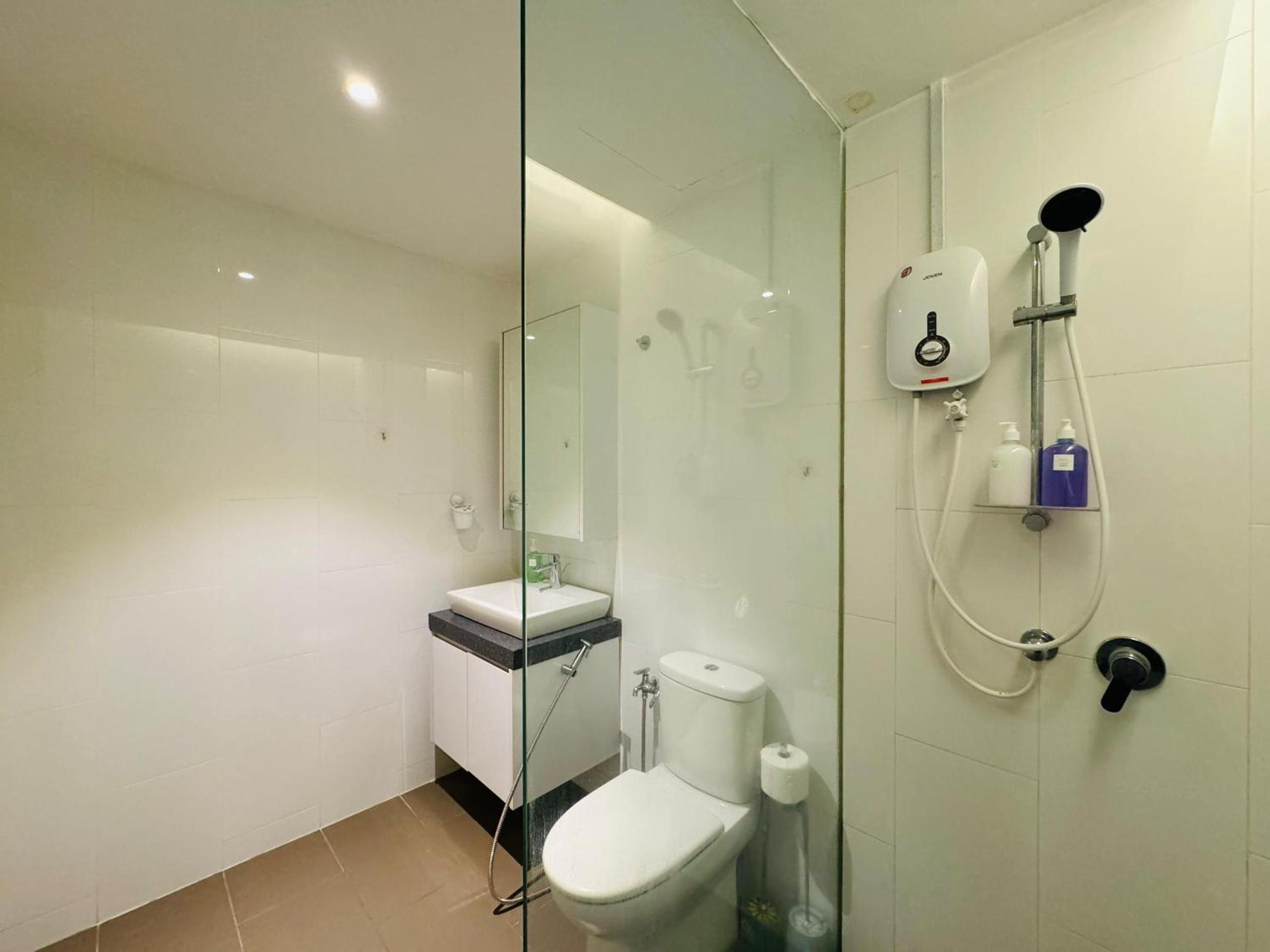EST Bangsar KL Sentral by DeUrban