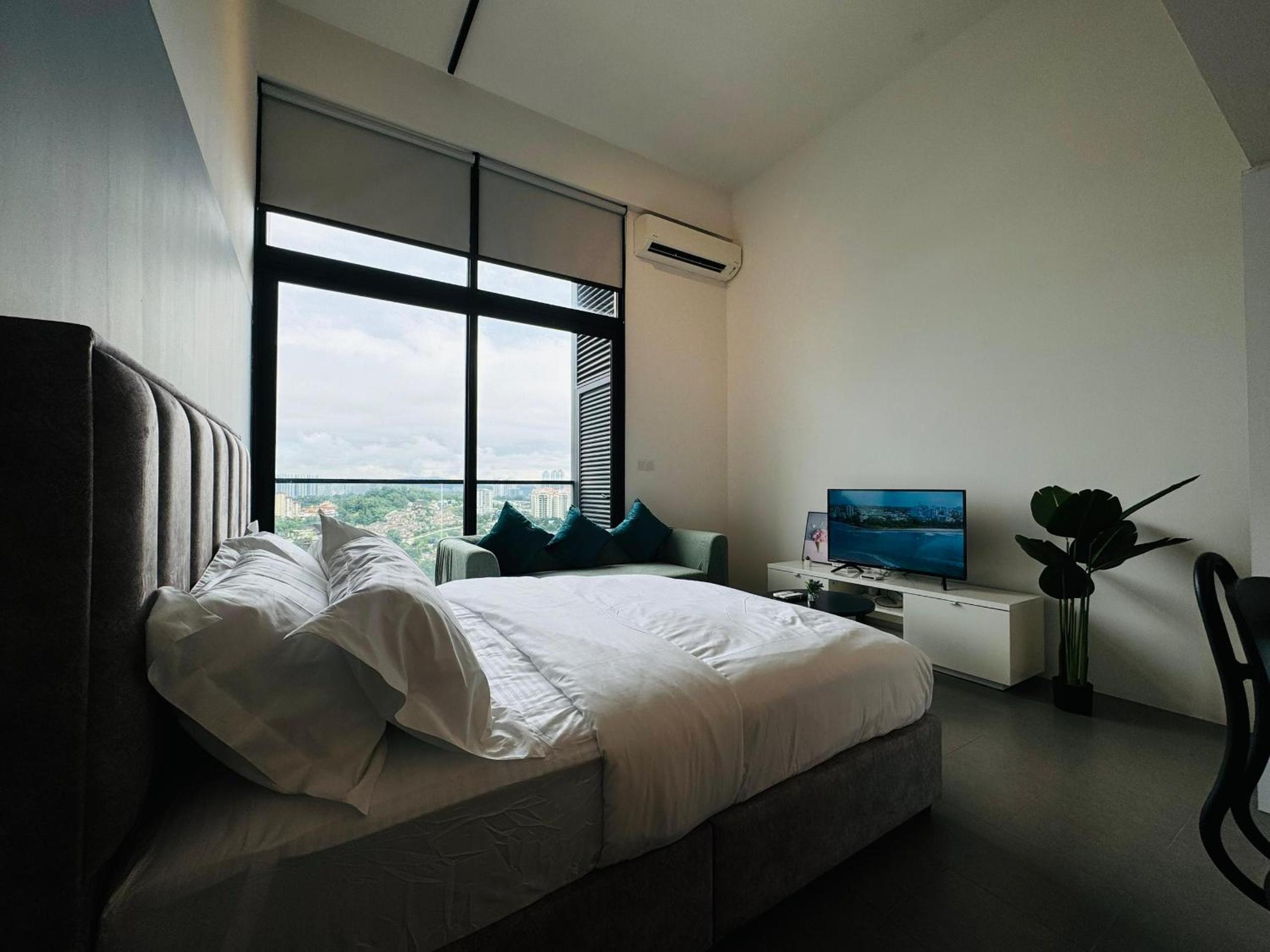 EST Bangsar KL Sentral by DeUrban