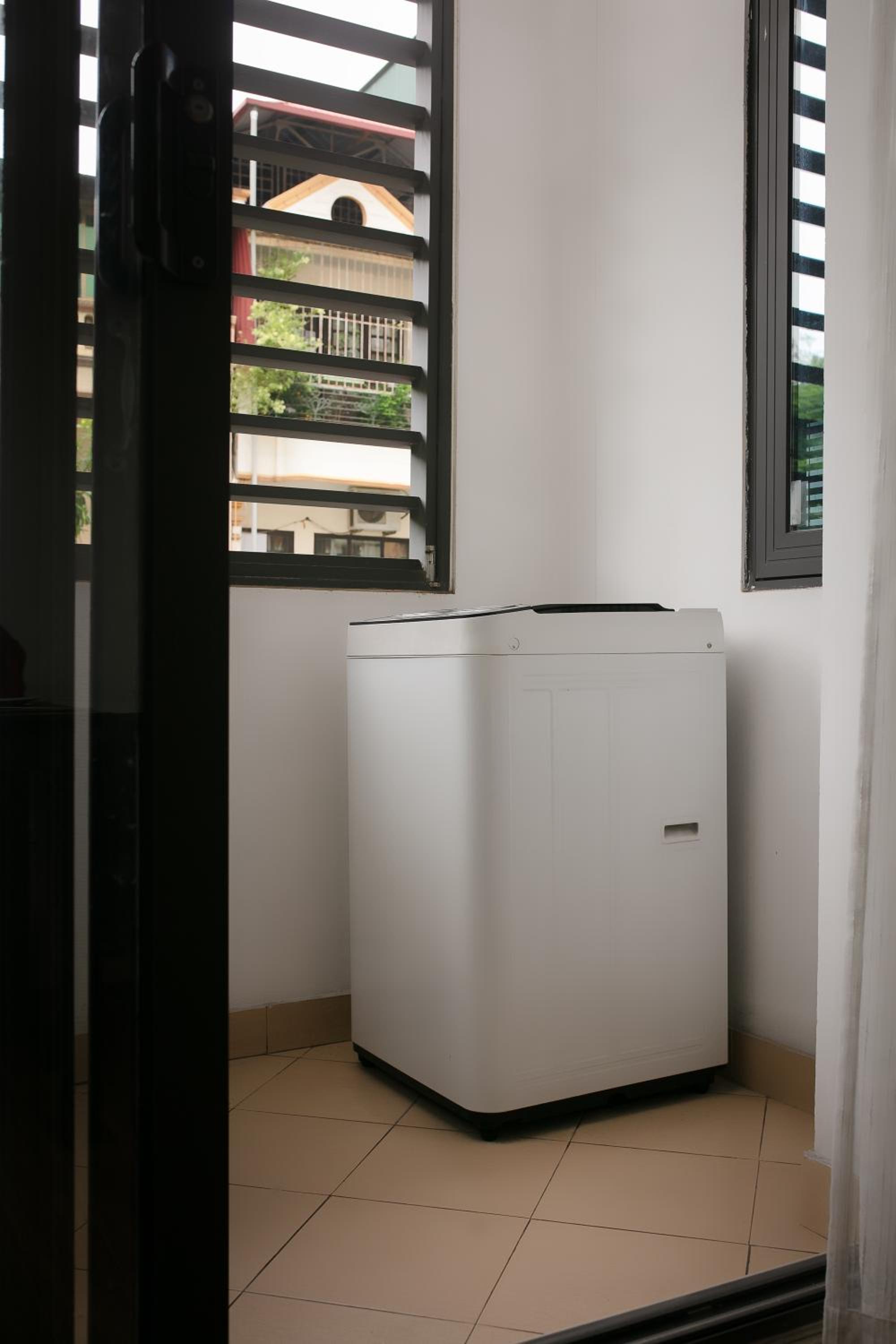 HB Serviced Apartment - 12 Trần Quý Kiên