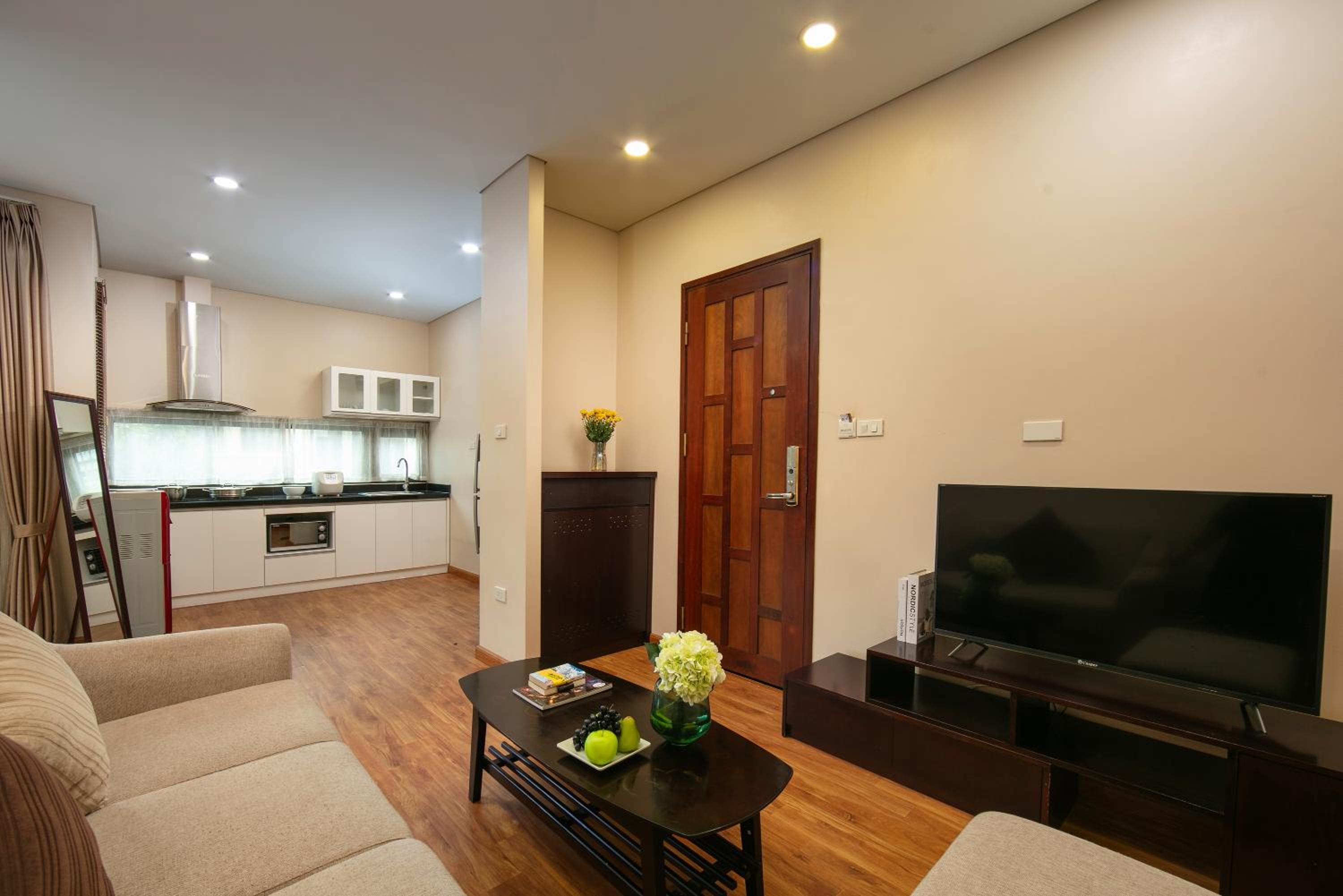 HB Serviced Apartment - 12 Trần Quý Kiên