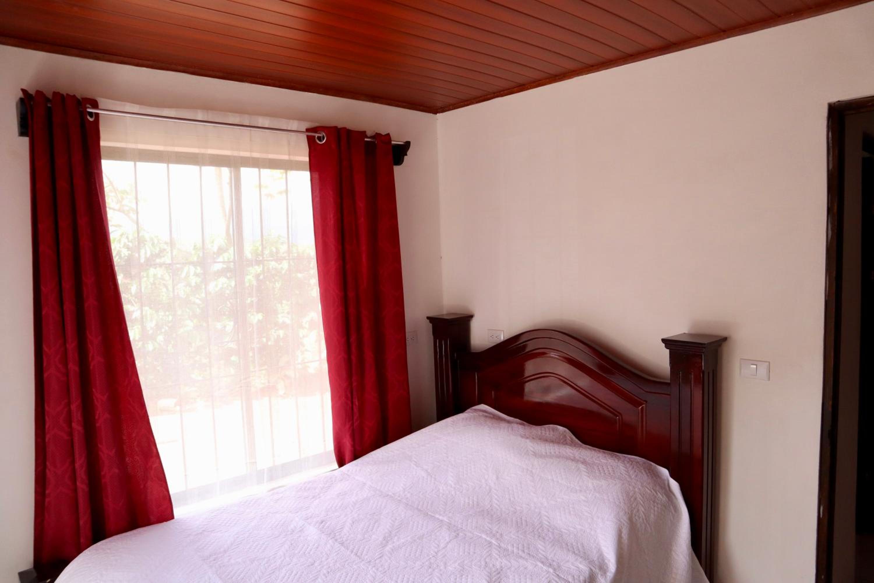 Casa las Orquideas Atenas