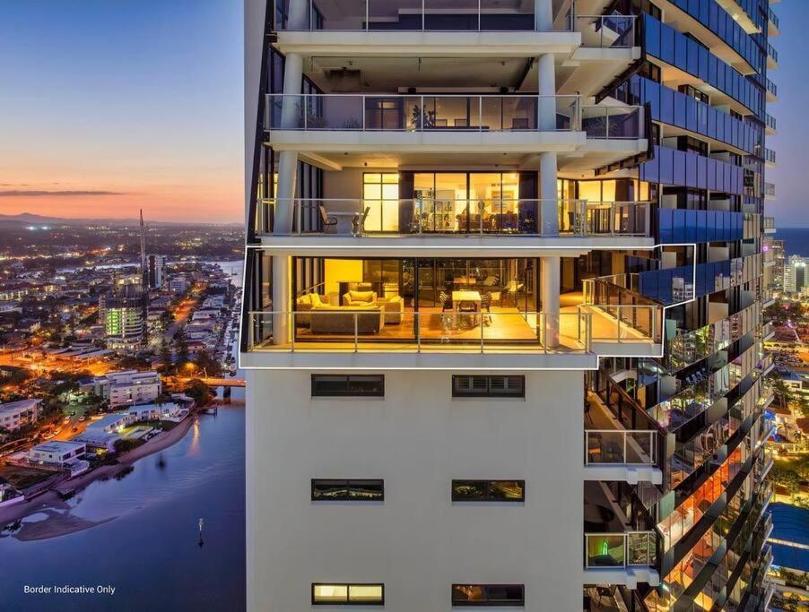 Sub-Penthouse Dream in Circle on Cavill - Hosted by Coastal Letting Co.