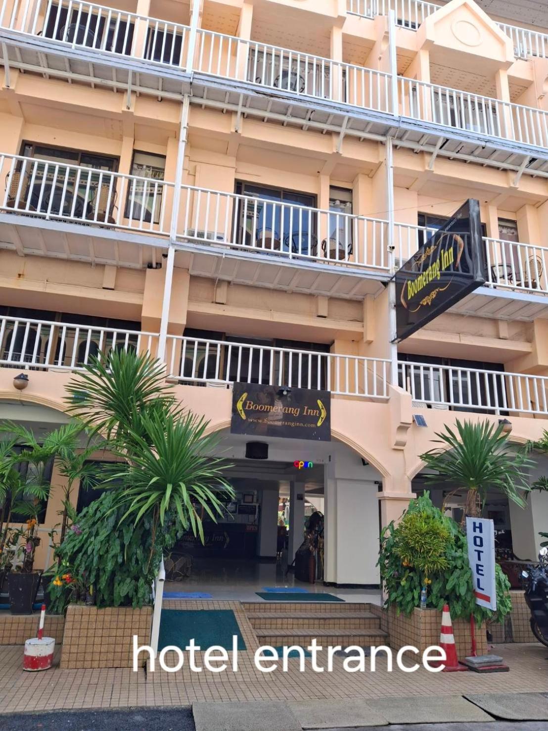 Boomerang Inn