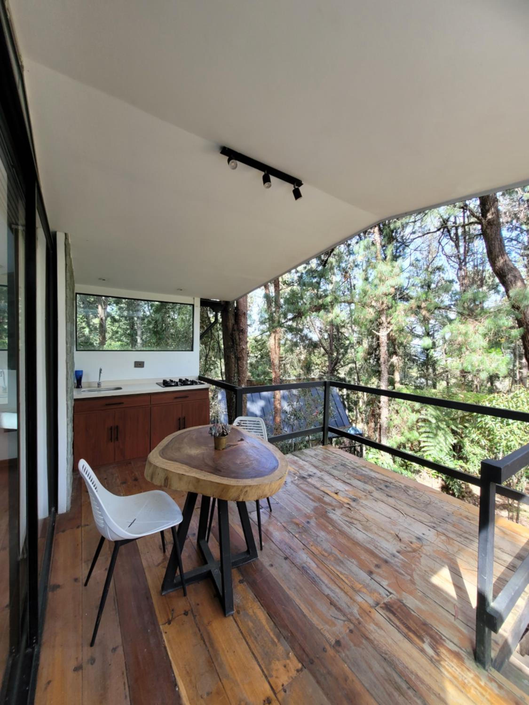 Cabaña Aventurina- La pascana Ecolodge Entorno natural excepcional, conexión con la naturaleza y avistamiento de aves, Ubicado a 3km del metrocable y Parqu