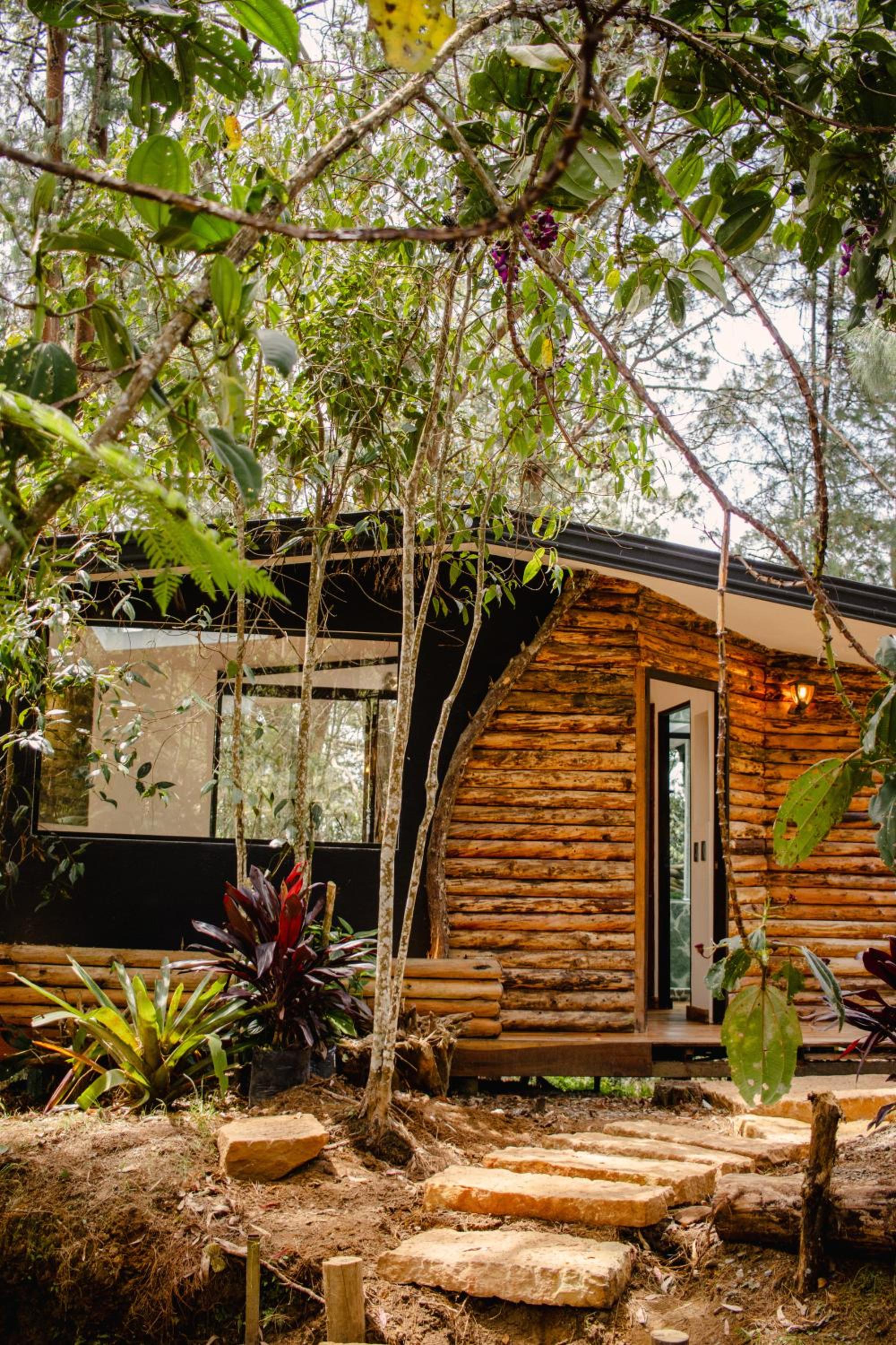 Cabaña Aventurina- La pascana Ecolodge Entorno natural excepcional, conexión con la naturaleza y avistamiento de aves, Ubicado a 3km del metrocable y Parqu