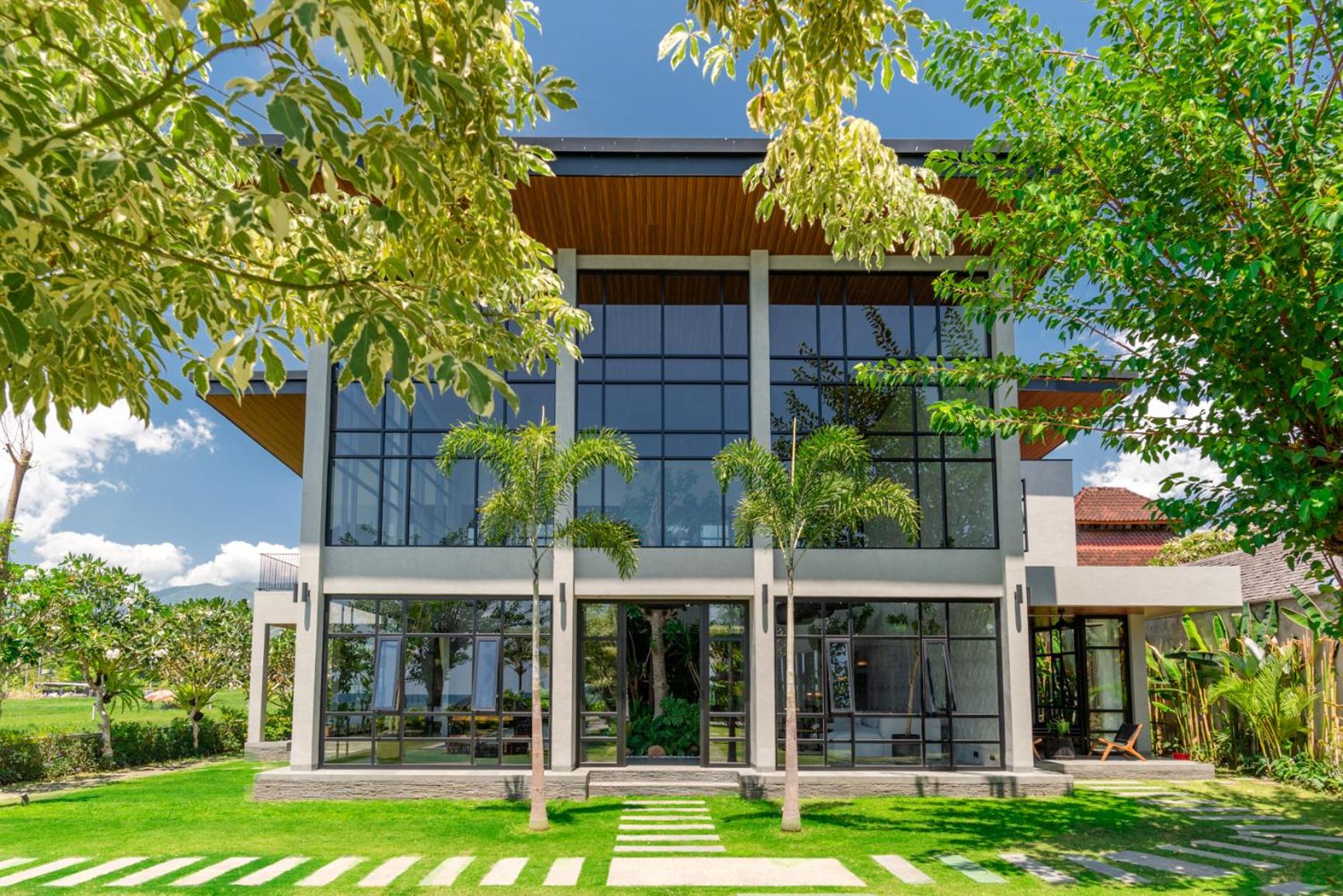 Sea View Pool Villa - Exclusive Beachfront Property