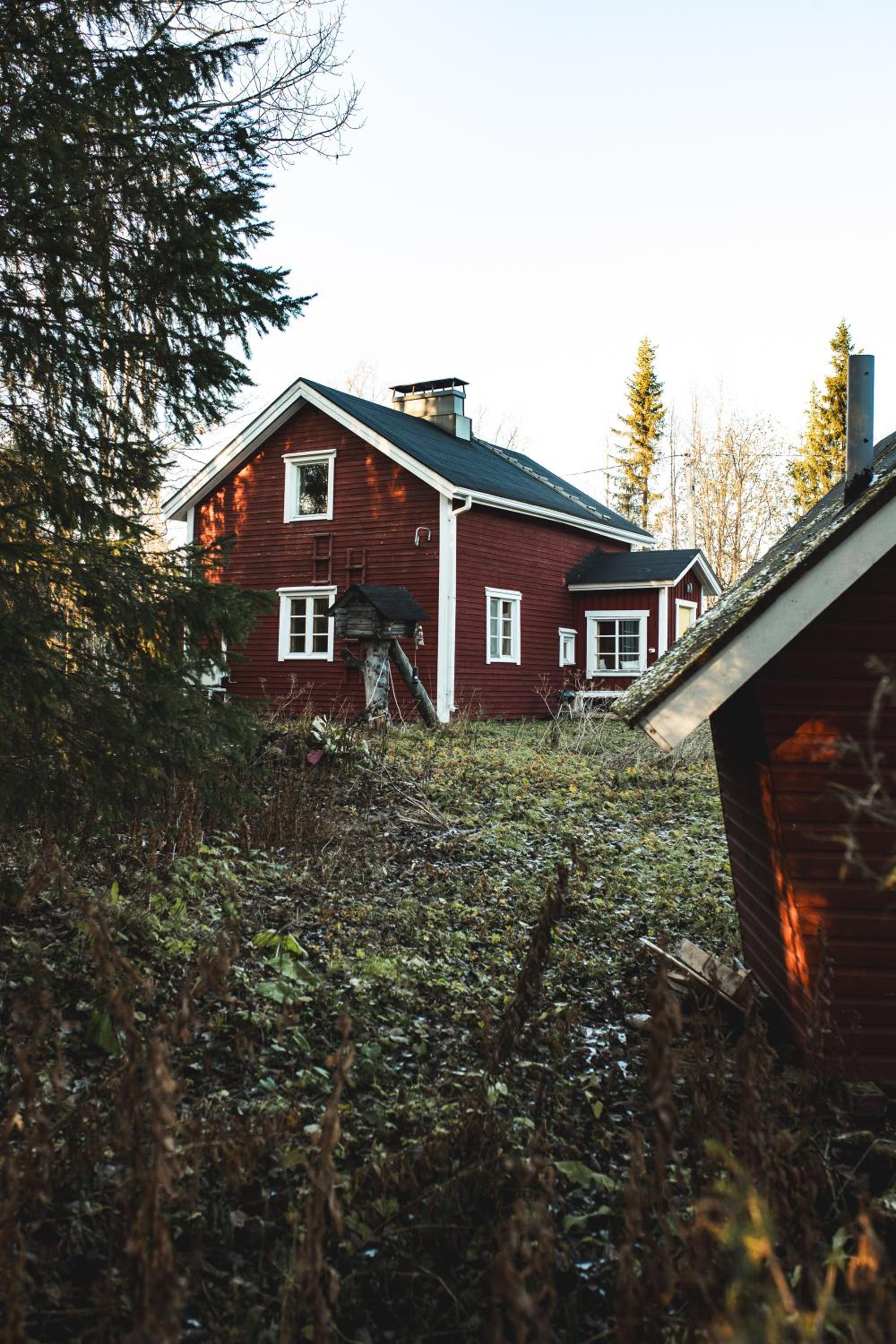 Perinteinen mökki, walking distance from centre