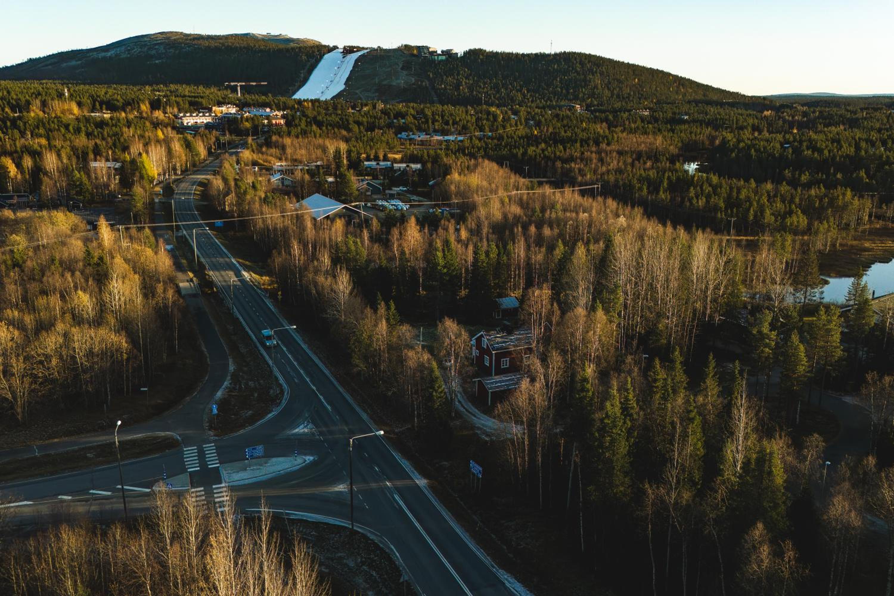 Perinteinen mökki, walking distance from centre