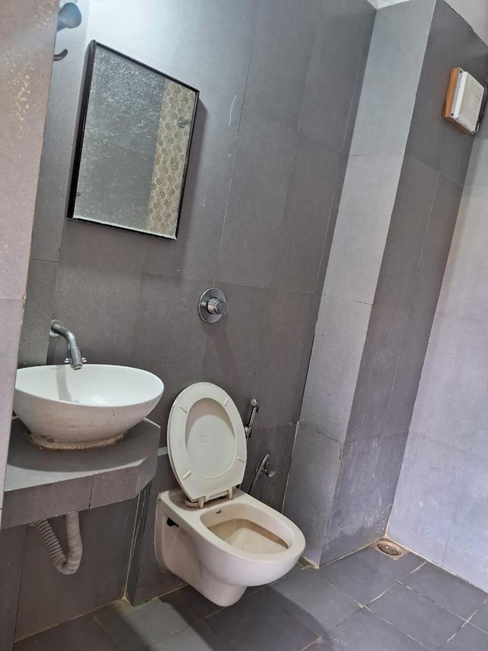 SHUBHRUP MOUNTVIEW VILLA view 5