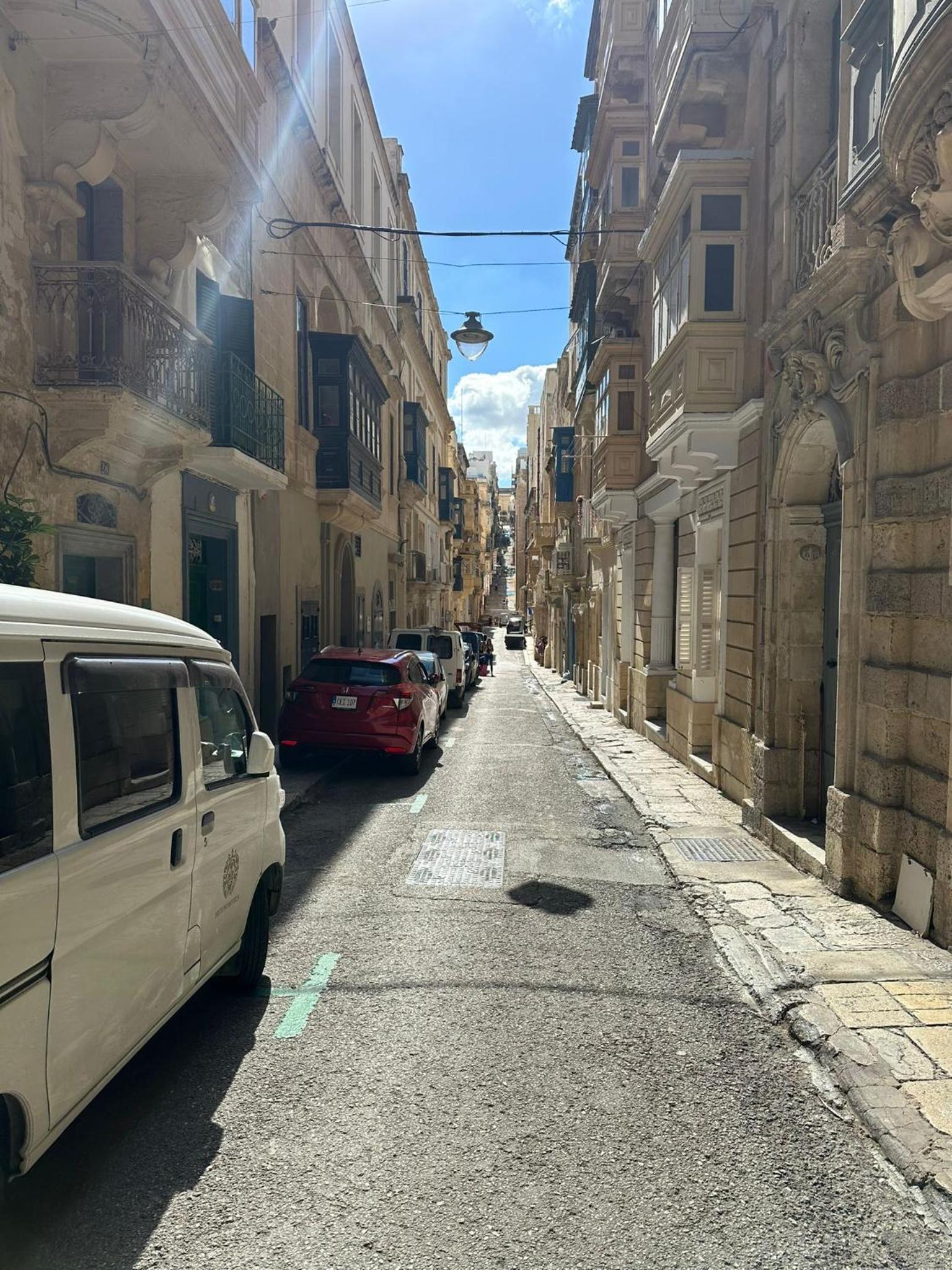 V86 - Valletta Luxury Boutique Apartment St Ursula view 5