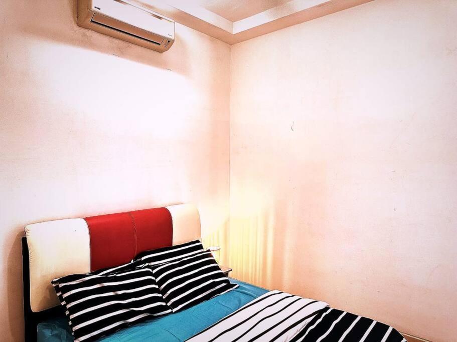 VR3 Sunway Velocity Spacious Apt中文房東
