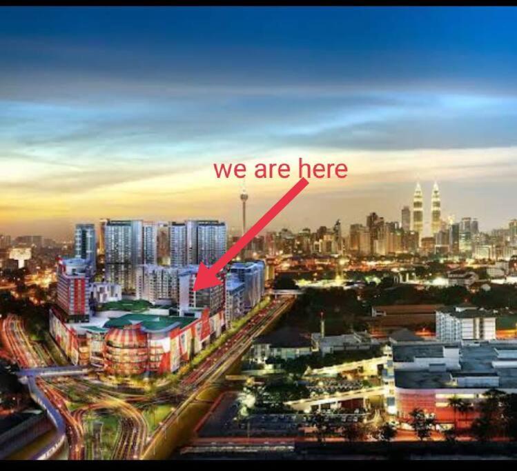 VR3 Sunway Velocity Spacious Apt中文房東