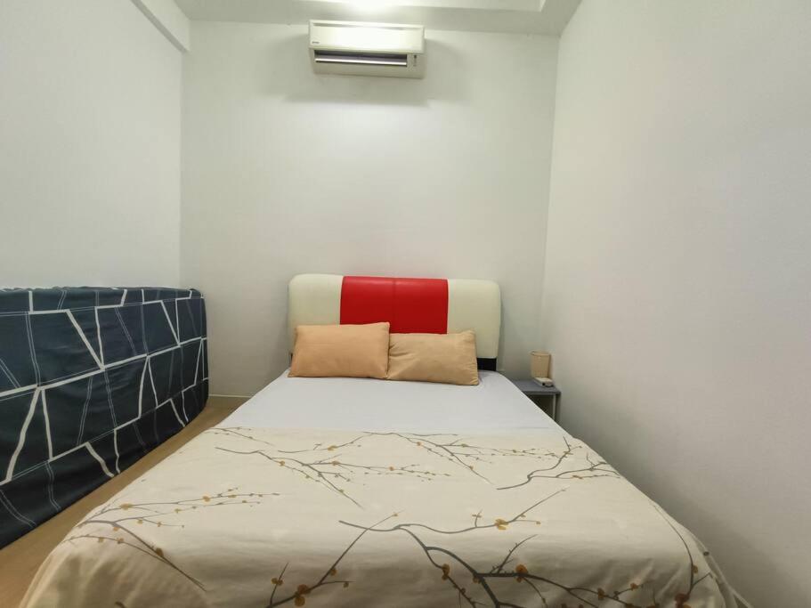 VR3 Sunway Velocity Spacious Apt中文房東
