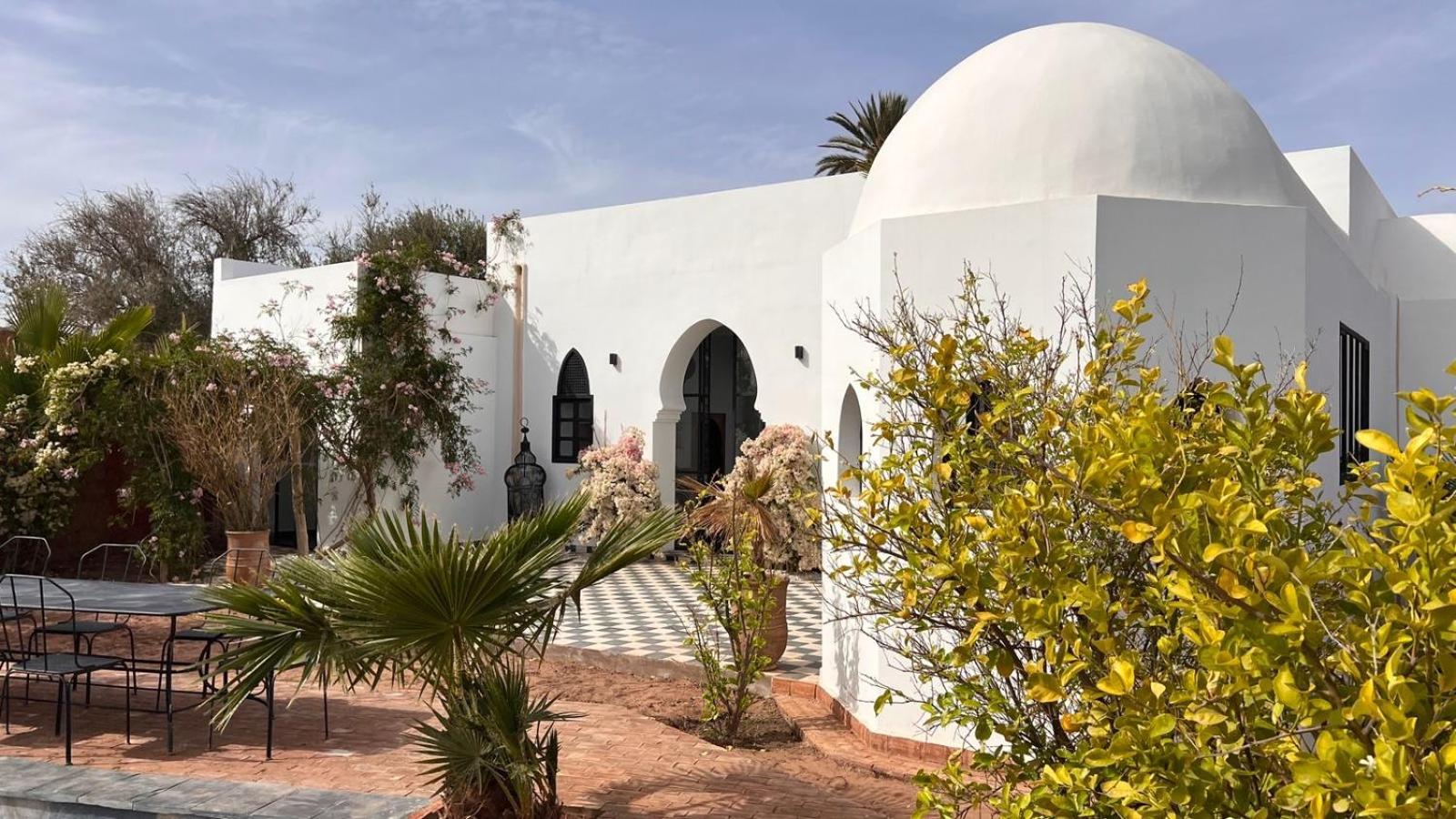 Villa Mauresque Jardin Luxuriant et Piscine Privée Marrakech view 5