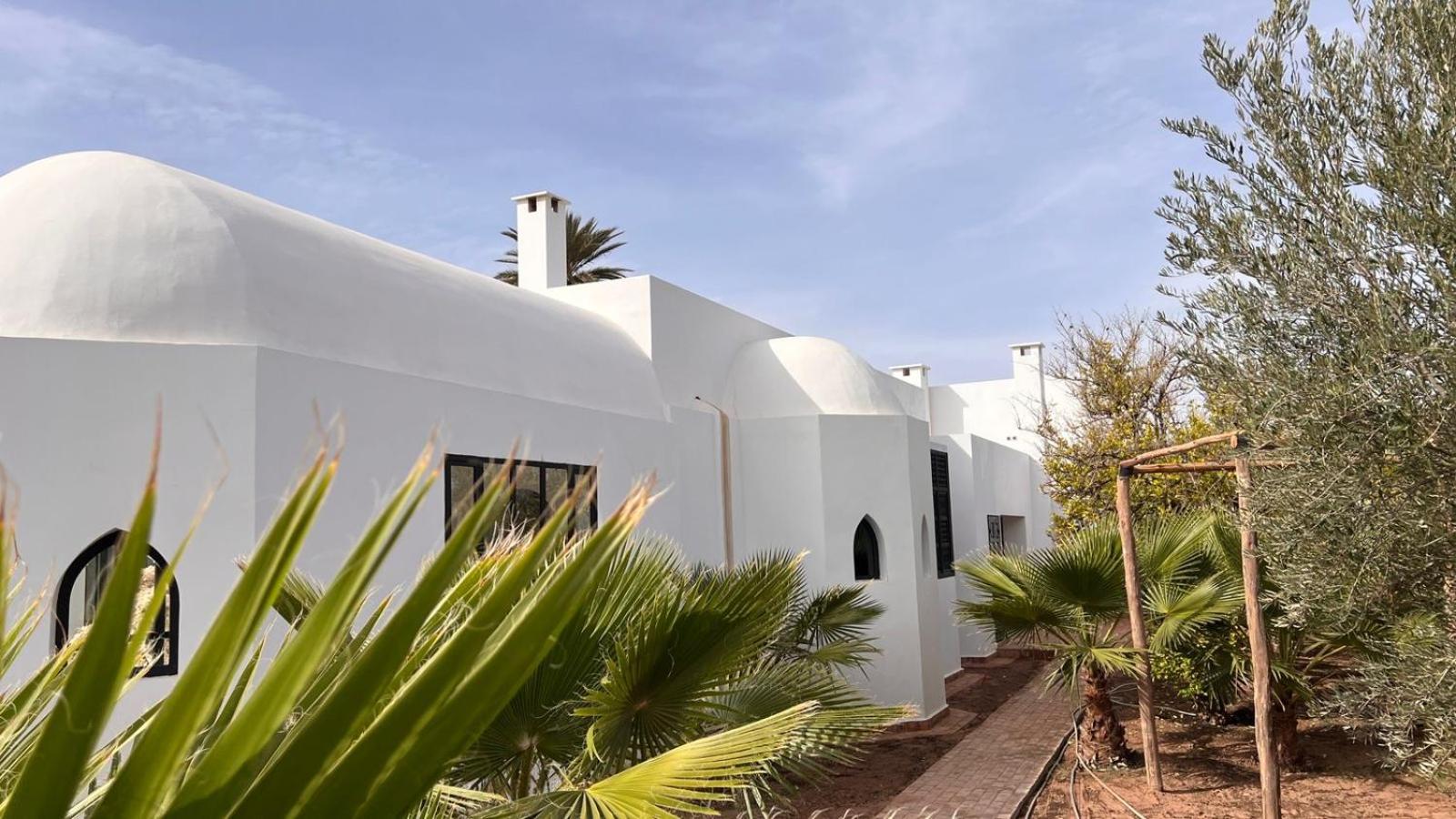 Villa Mauresque Jardin Luxuriant et Piscine Privée Marrakech view 3