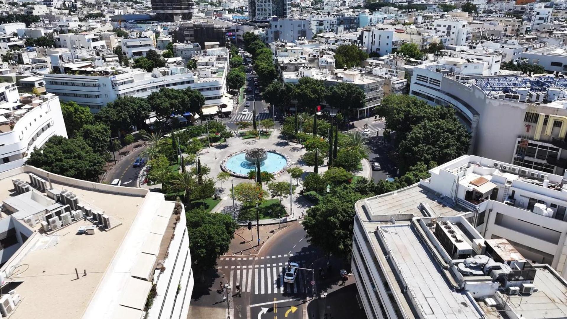 Cozy 1-BR in the heart of Tel Aviv, Near the Beach view 4