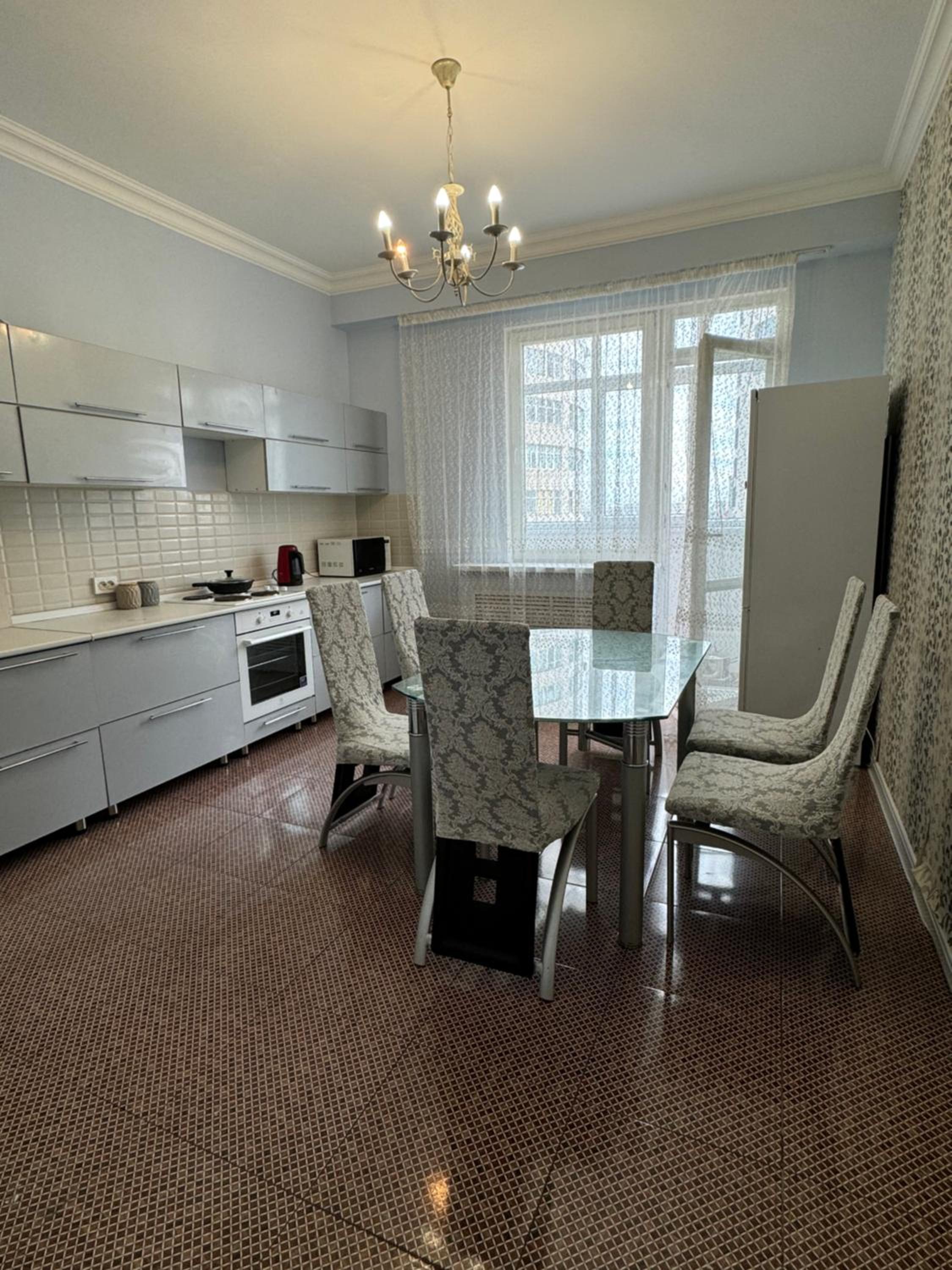 Grand Astana elit view 3