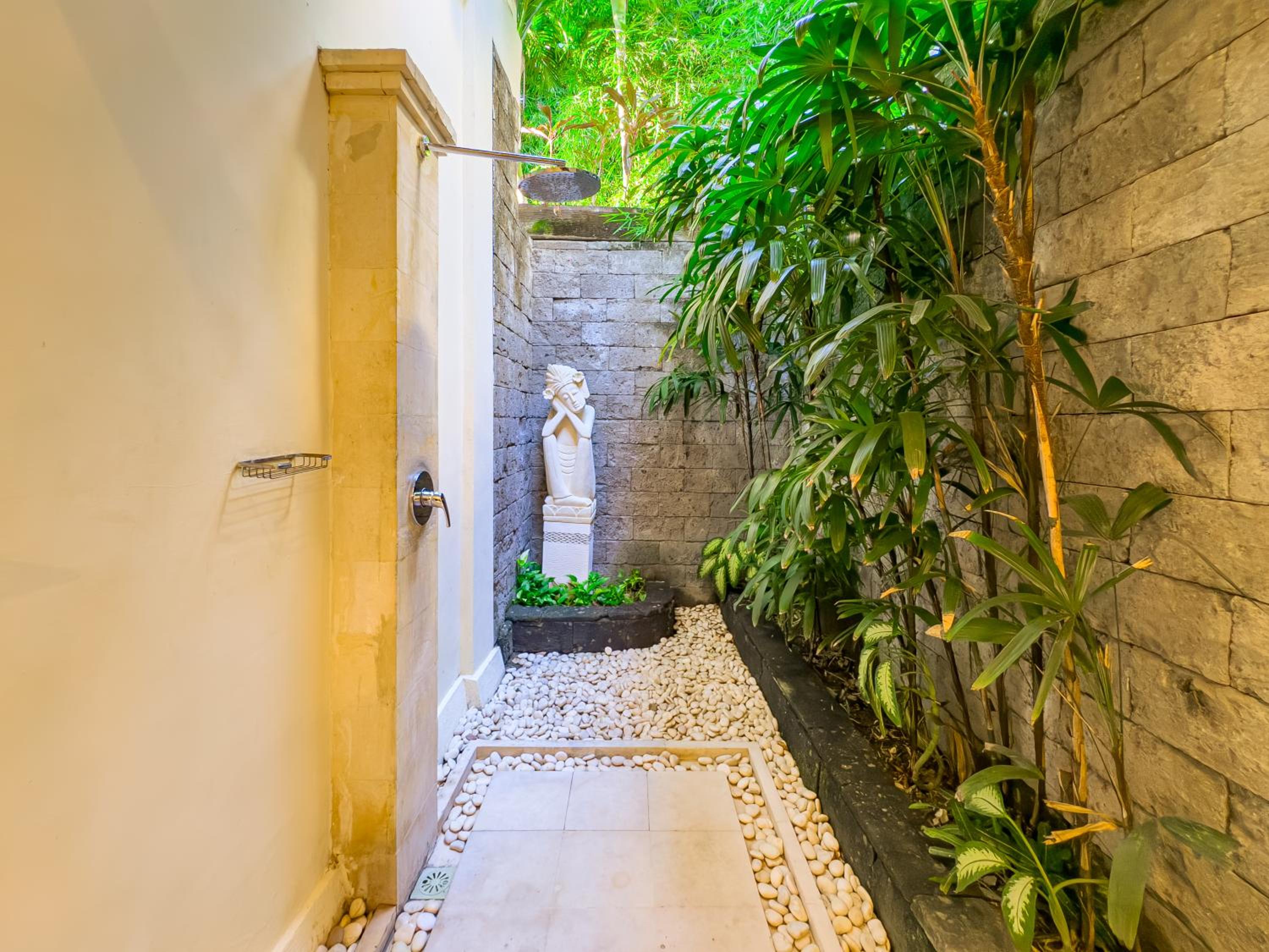 Villa Tresna managed by Villa Bugis