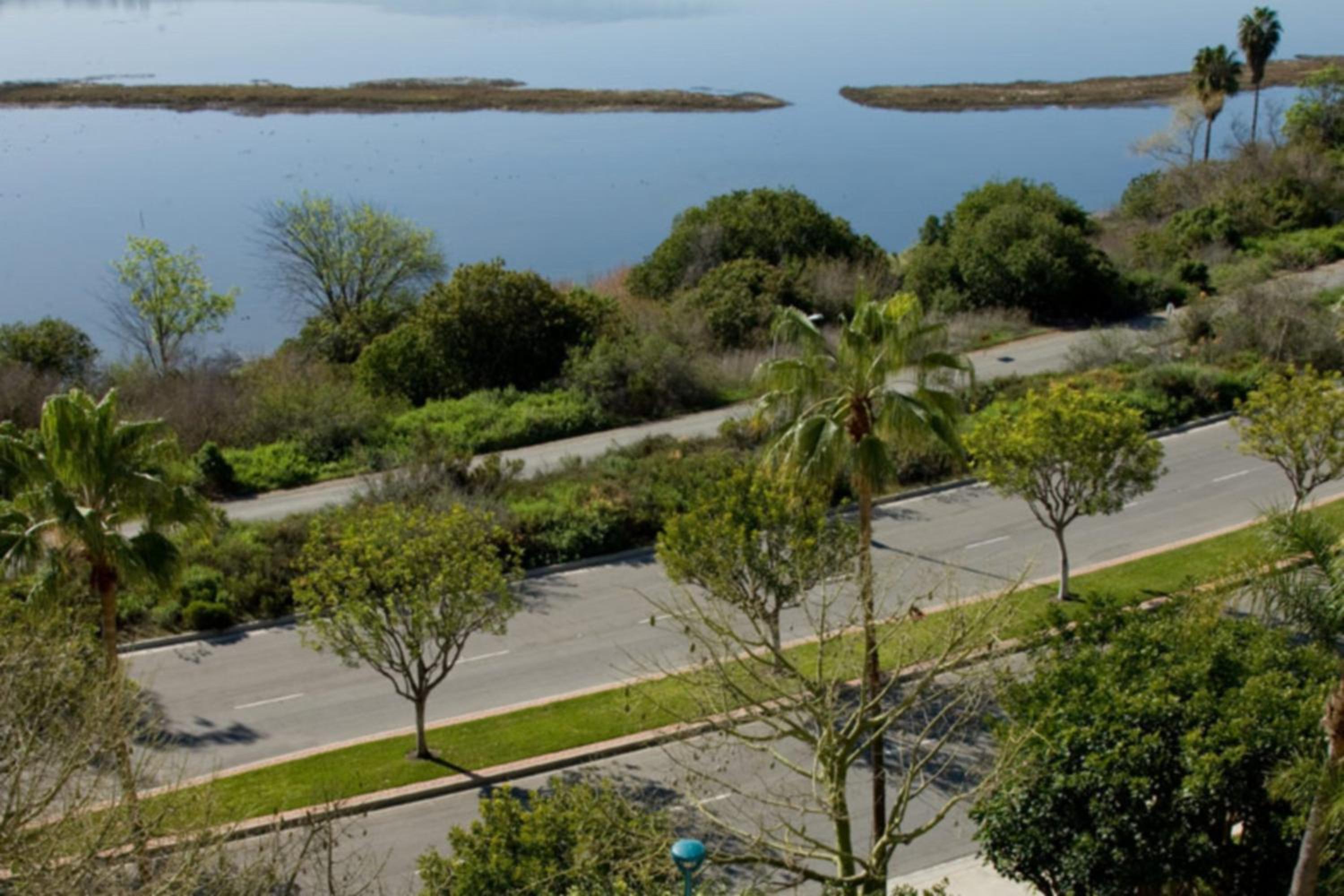 Newport Beach Marriott Bayview - Property Image 6