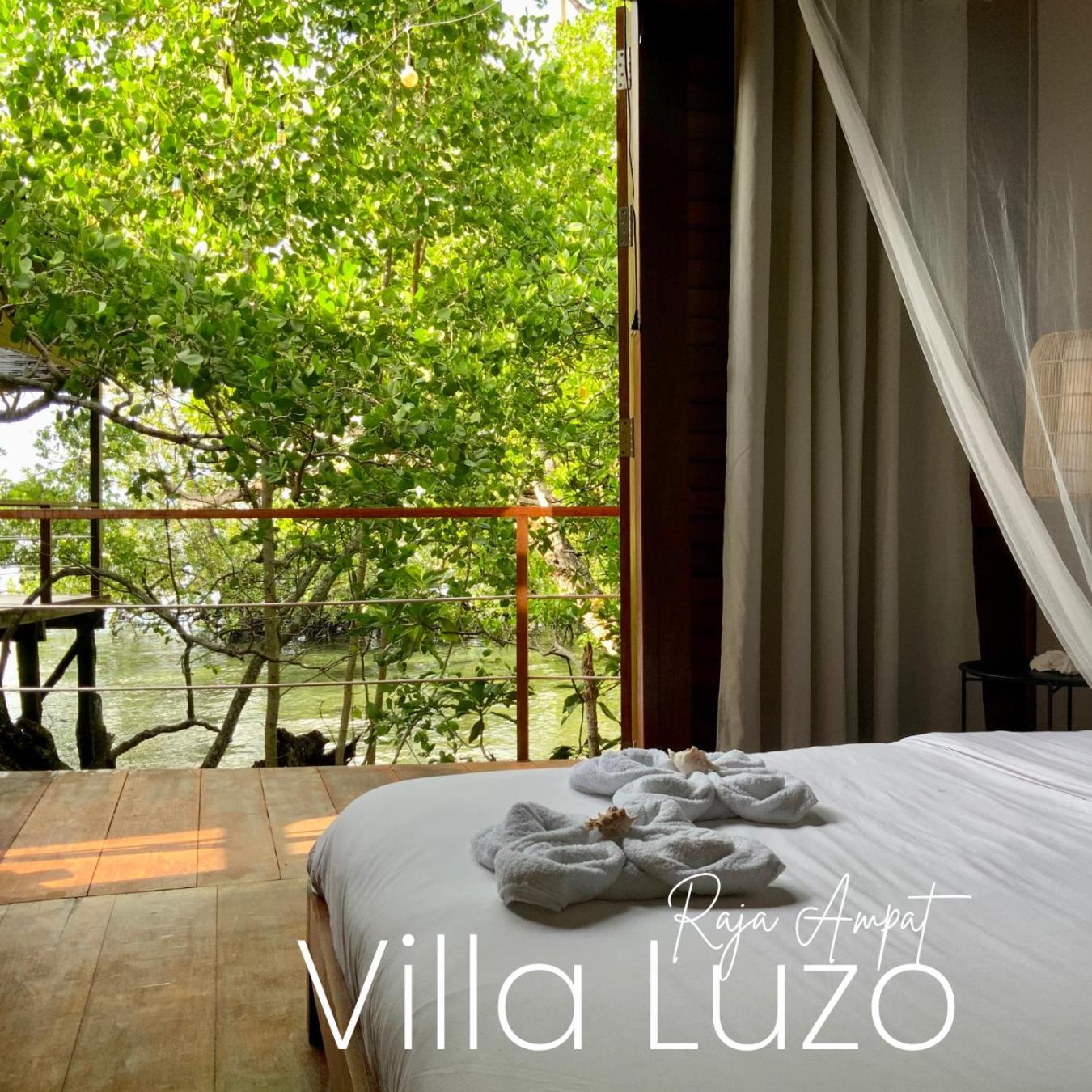 Villa Luzo & Tours view 3