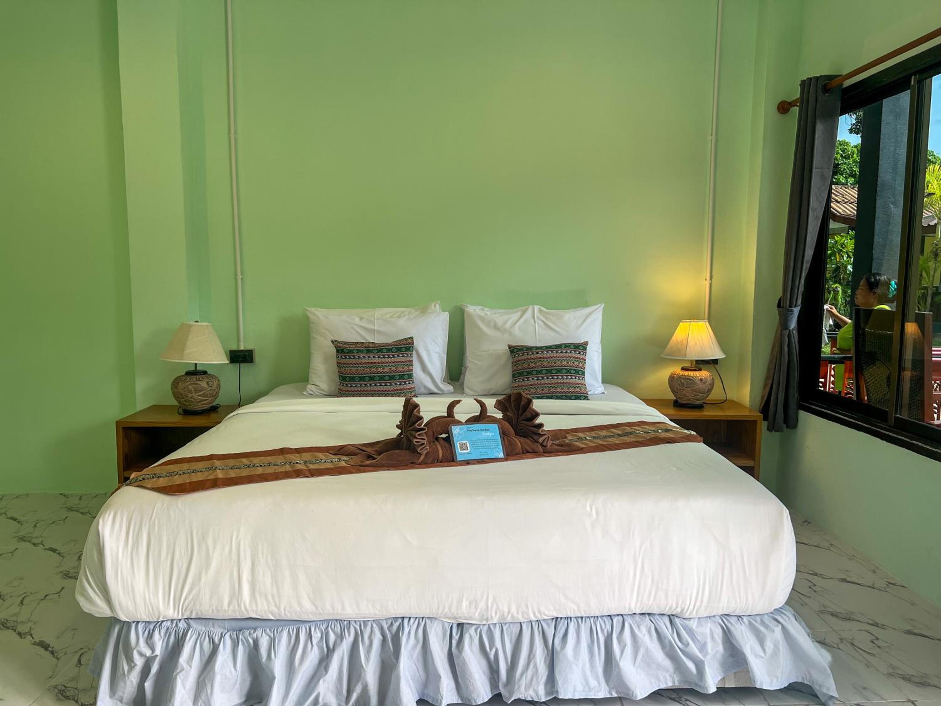Dong Talay Lipe Beach Resort