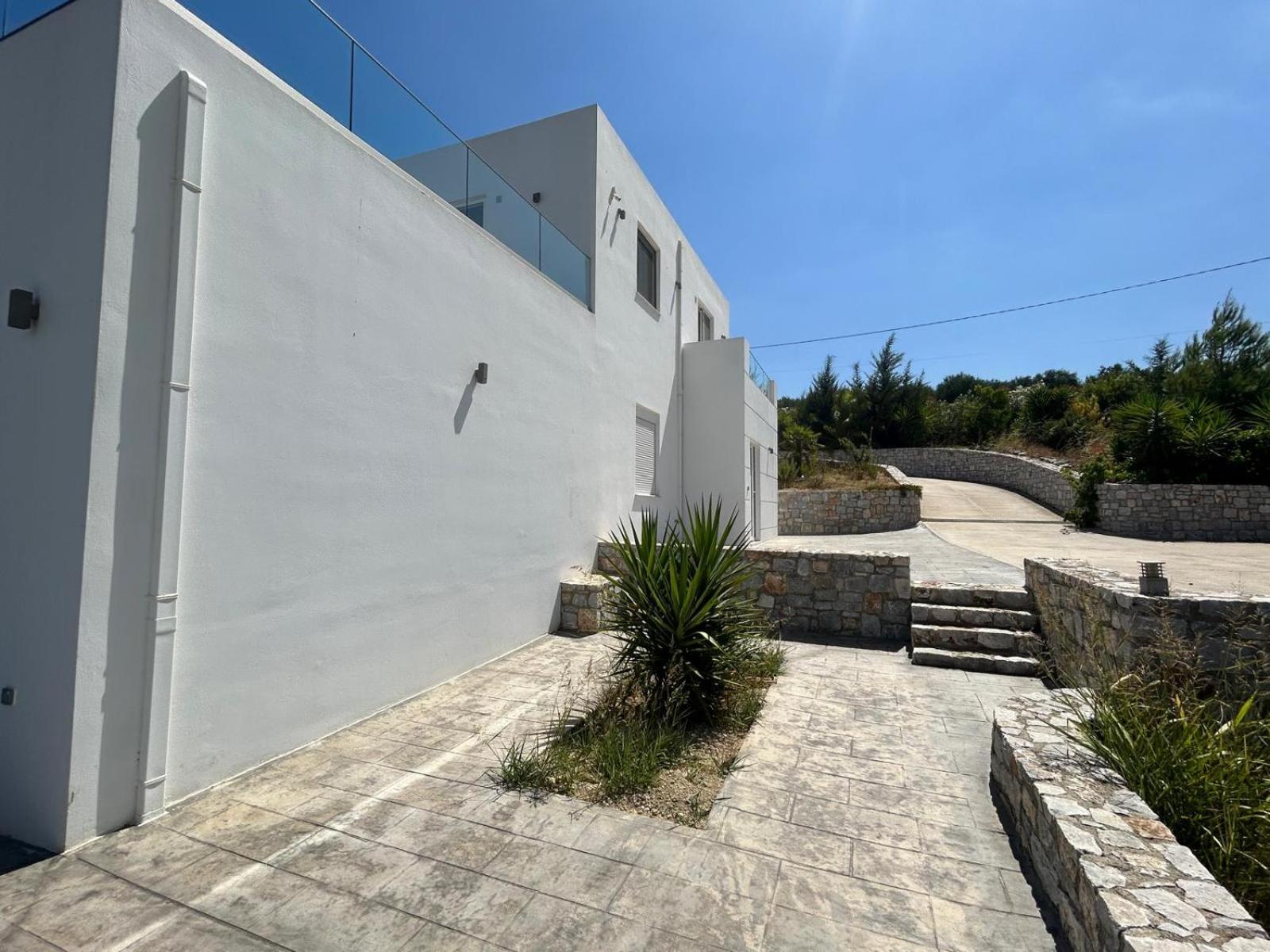 Villa Maïa