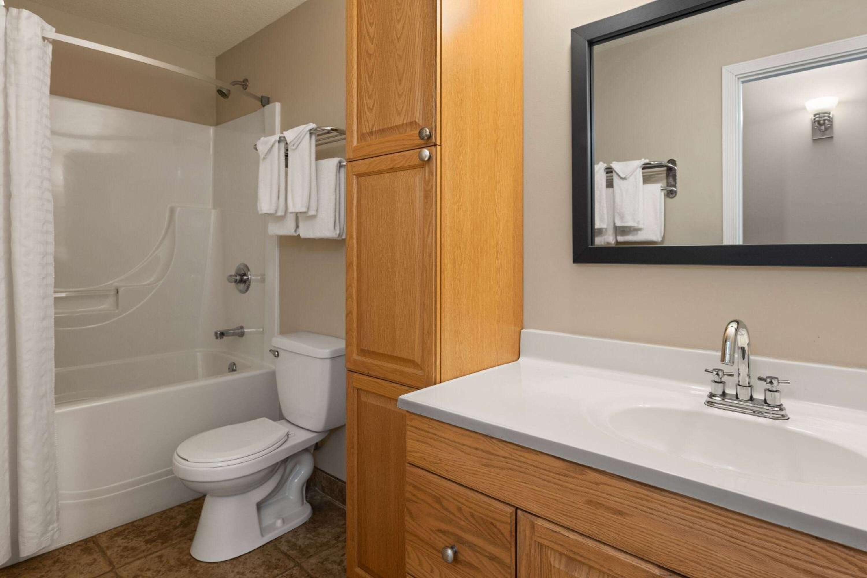 Super 8 by Wyndham Fort McMurray