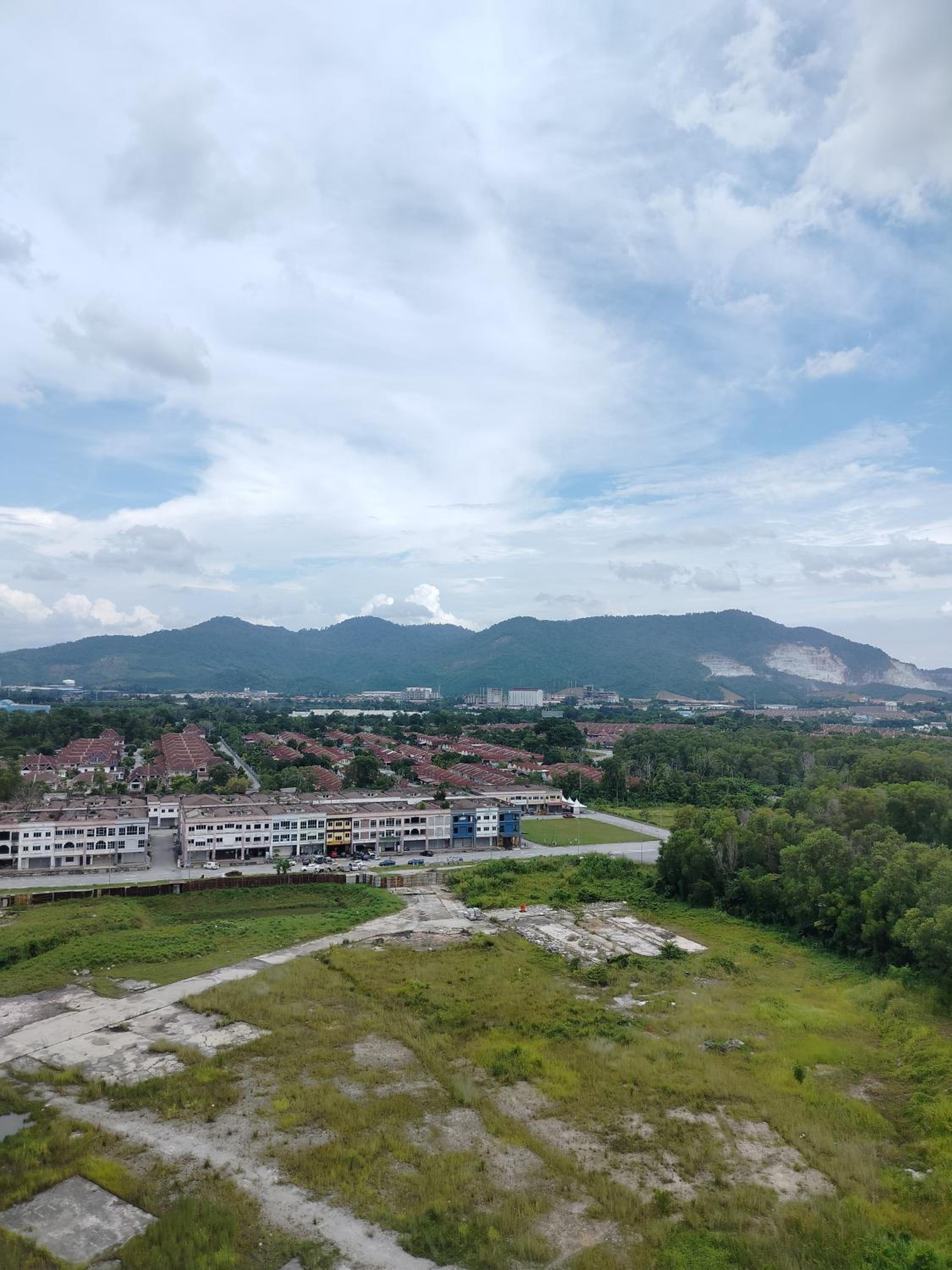 D'Leisya Studio Youth City Nilai