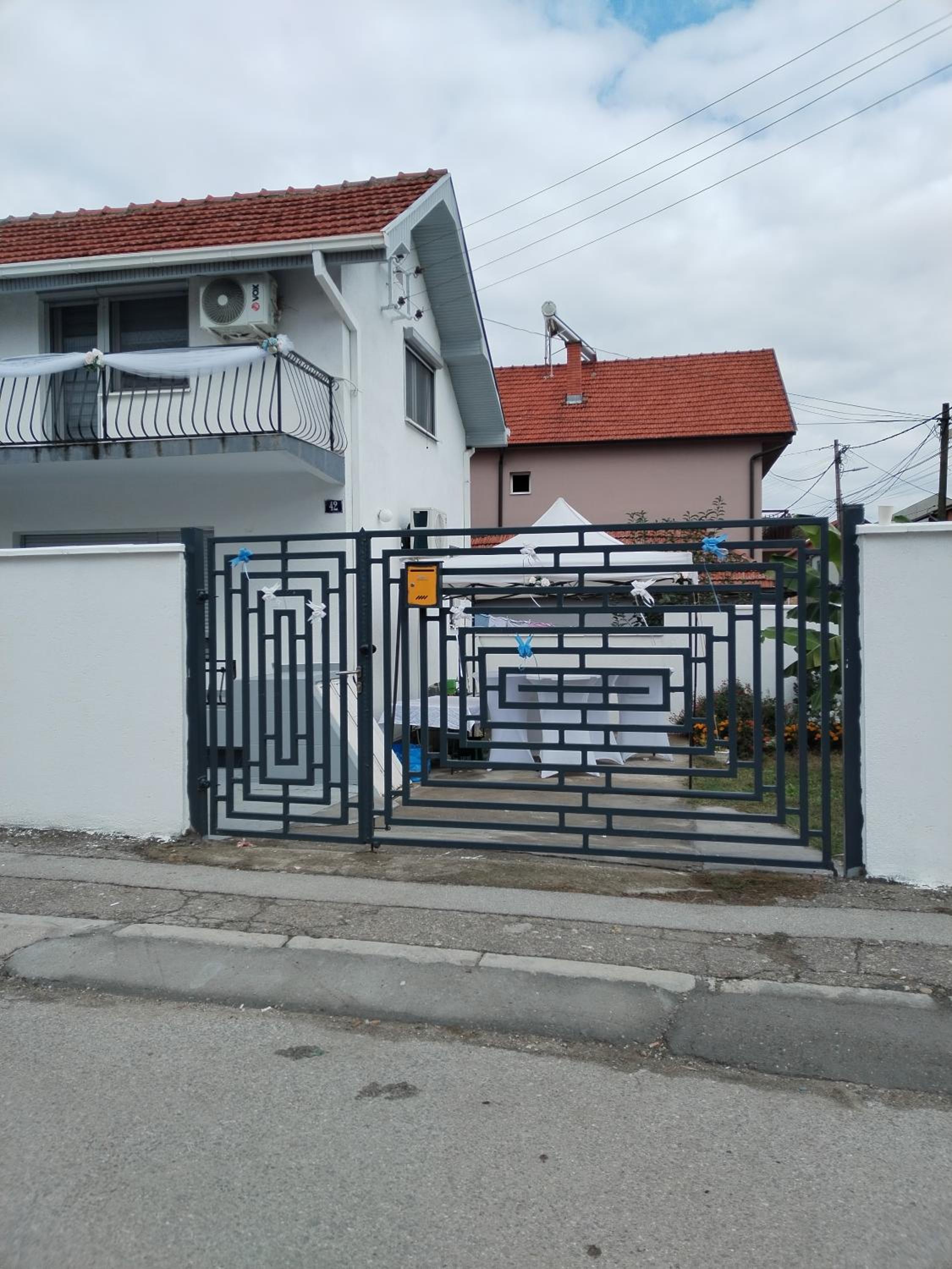 Gostinska kuća