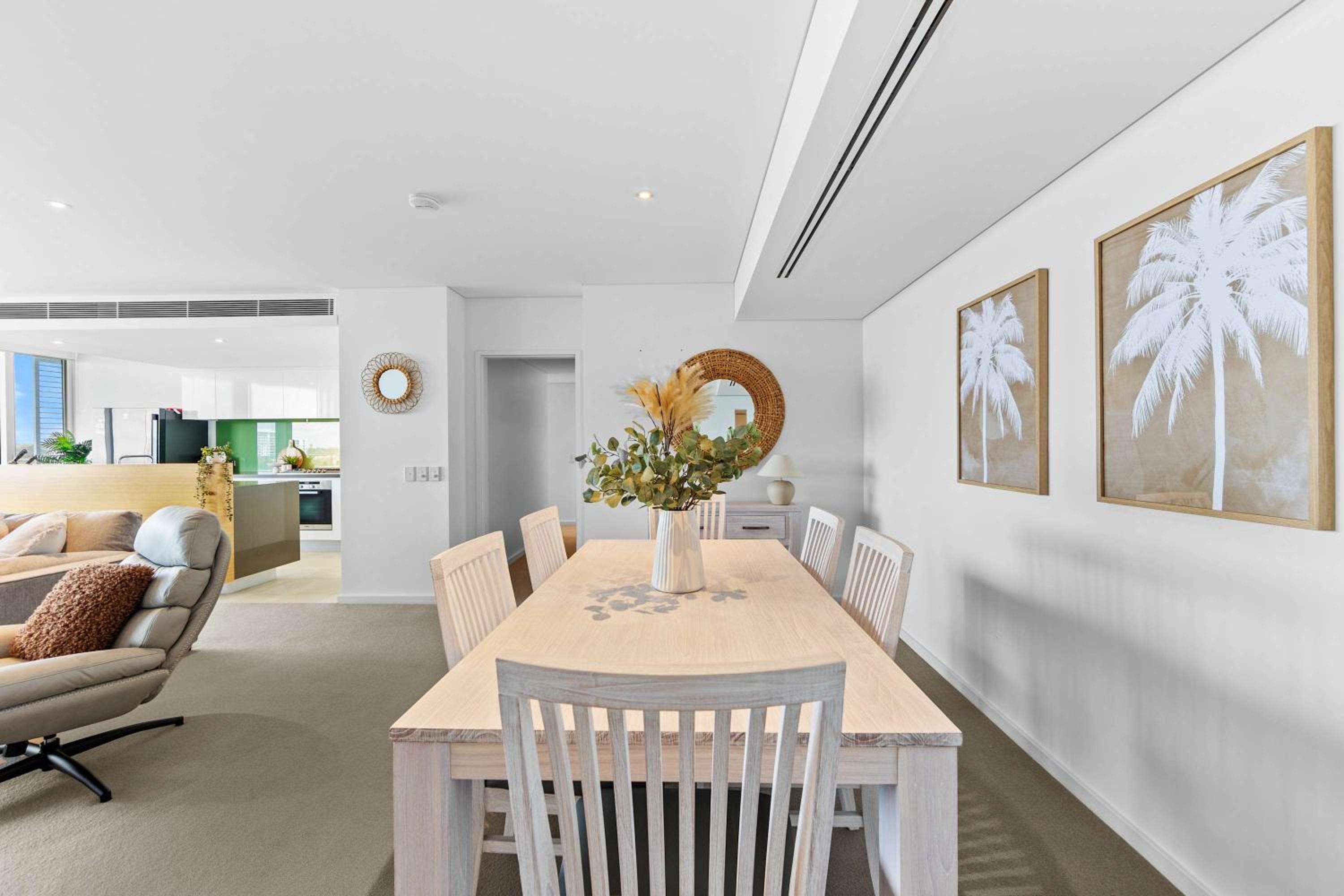 Breathtaking Waterfront Apartment in Mandurah