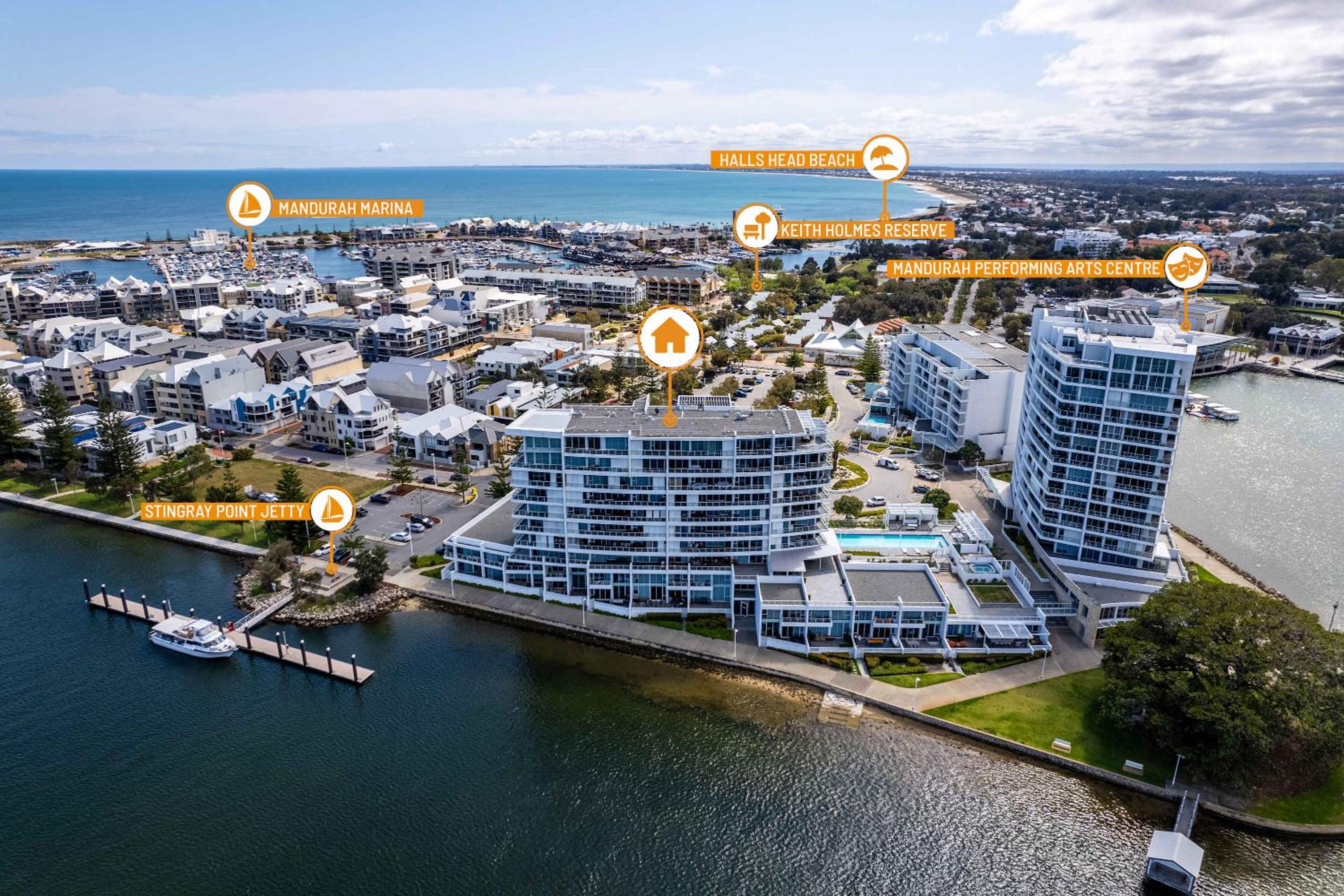 Breathtaking Waterfront Apartment in Mandurah