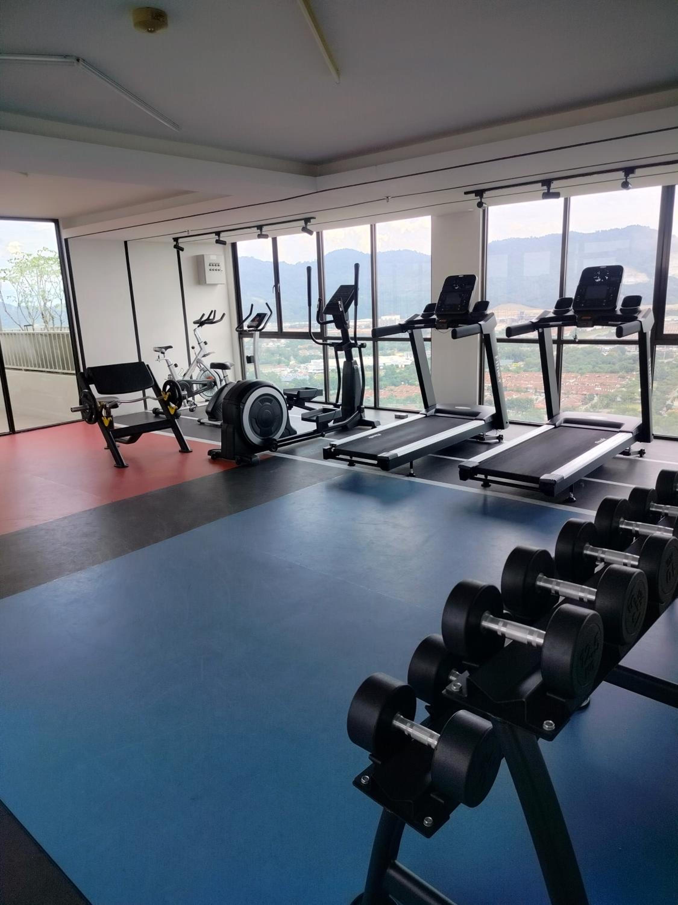 D'Leisya Studio Youth City Nilai