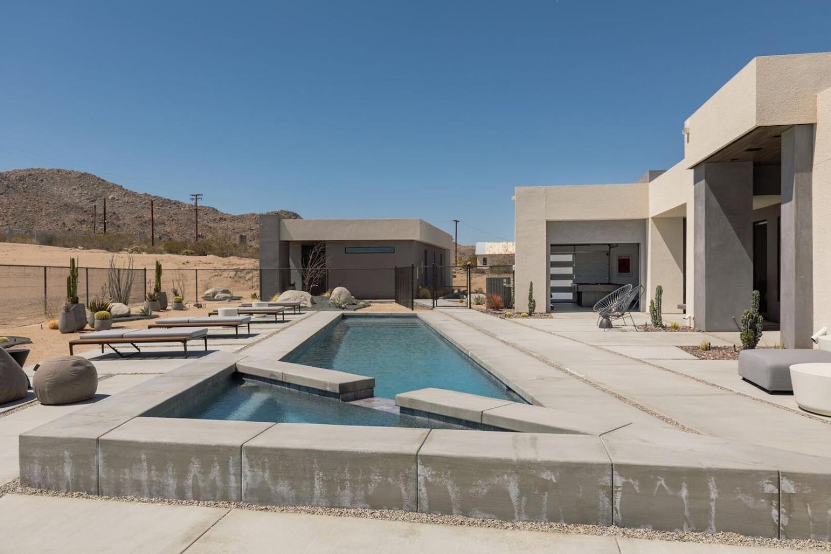 The Maya by Fieldtrip - Modern Desert Estate With Resort-Style Pool