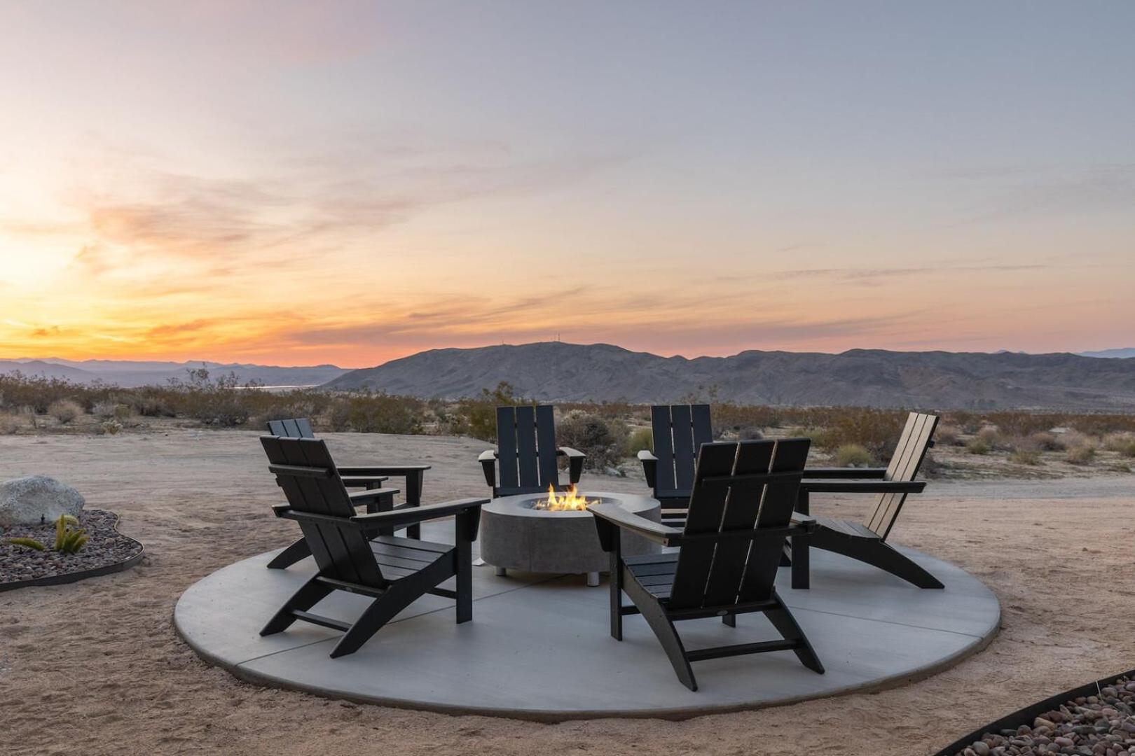 The Maya by Fieldtrip - Modern Desert Estate With Resort-Style Pool