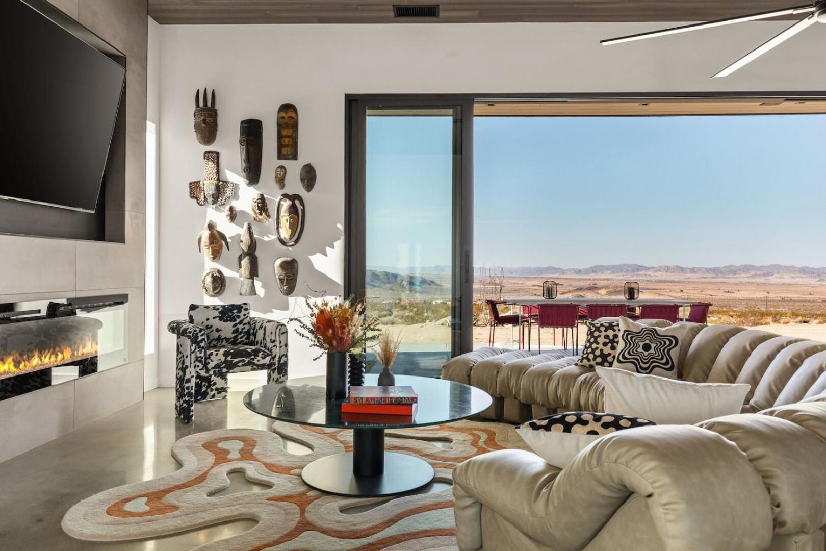 The Maya by Fieldtrip - Modern Desert Estate With Resort-Style Pool