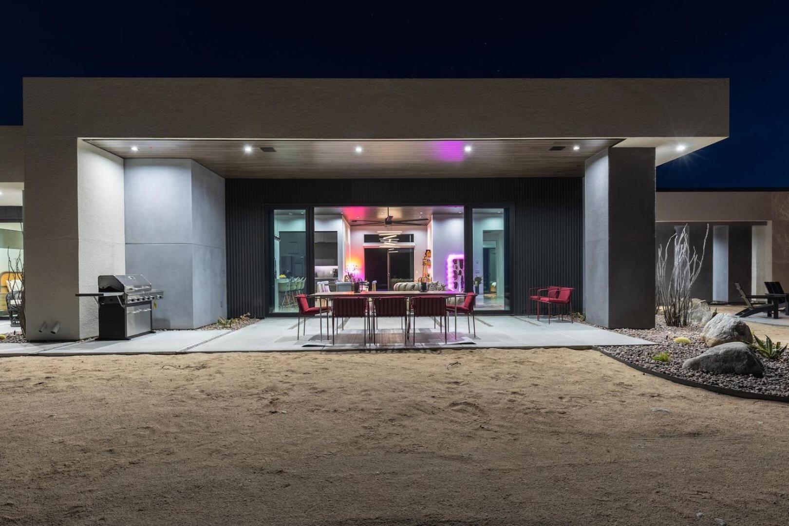 The Maya by Fieldtrip - Modern Desert Estate With Resort-Style Pool